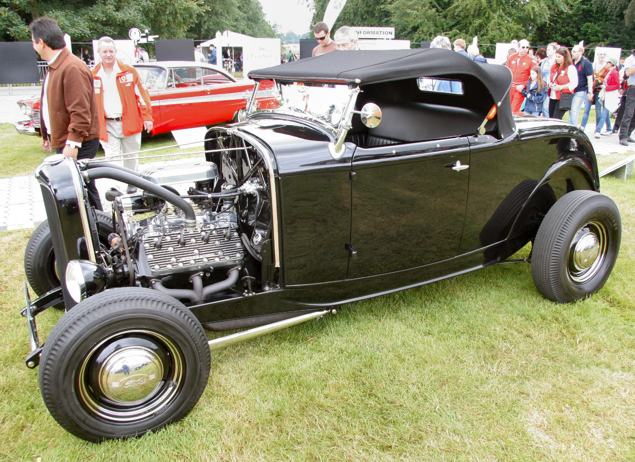 1929 Ford Model A Roadster Wallpapers