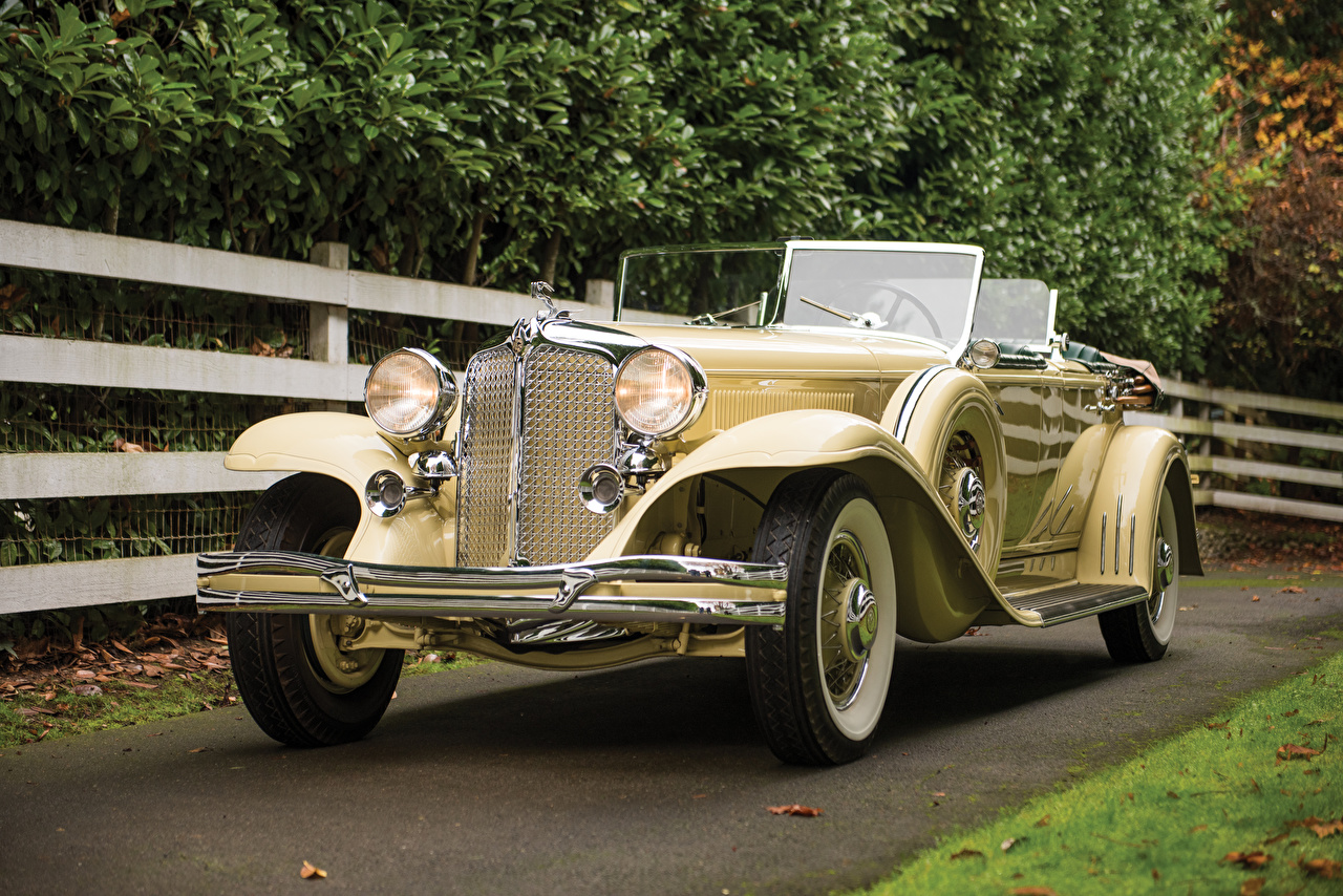 1931 Chrysler Imperial Wallpapers