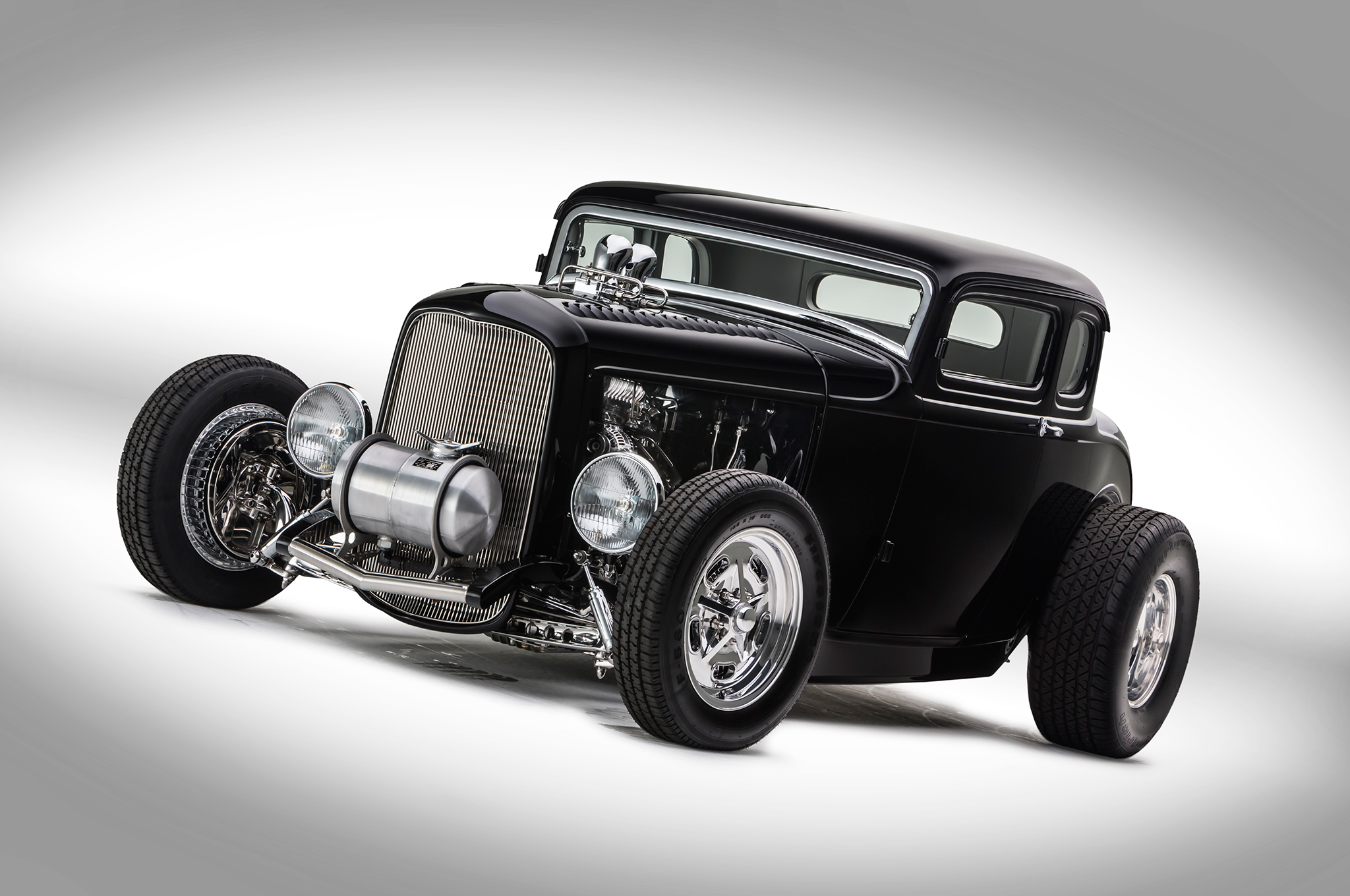 1932 Ford Five Window Coupe Wallpapers