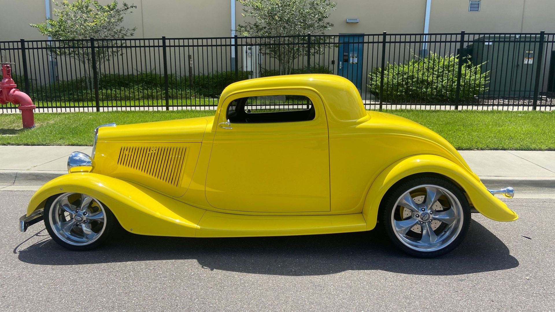 1933 Ford Coupe Wallpapers