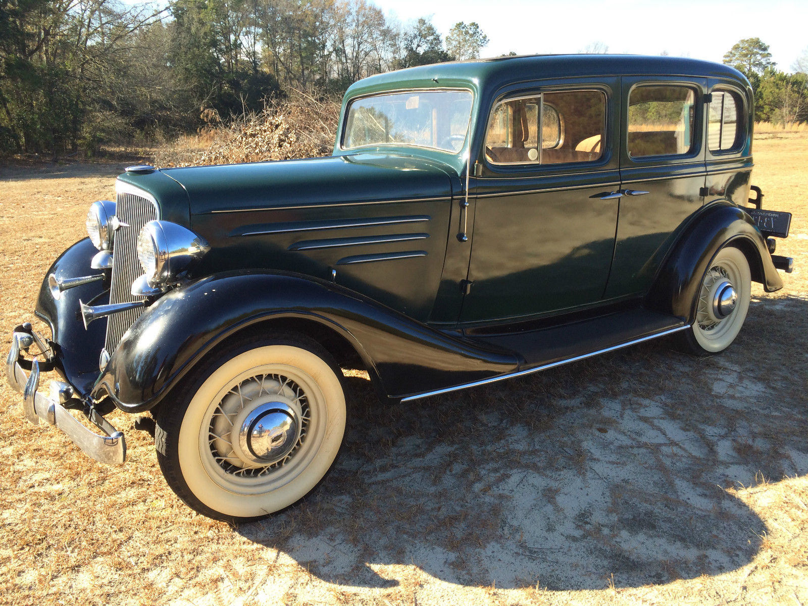 1934 Chevrolet Sedan Wallpapers