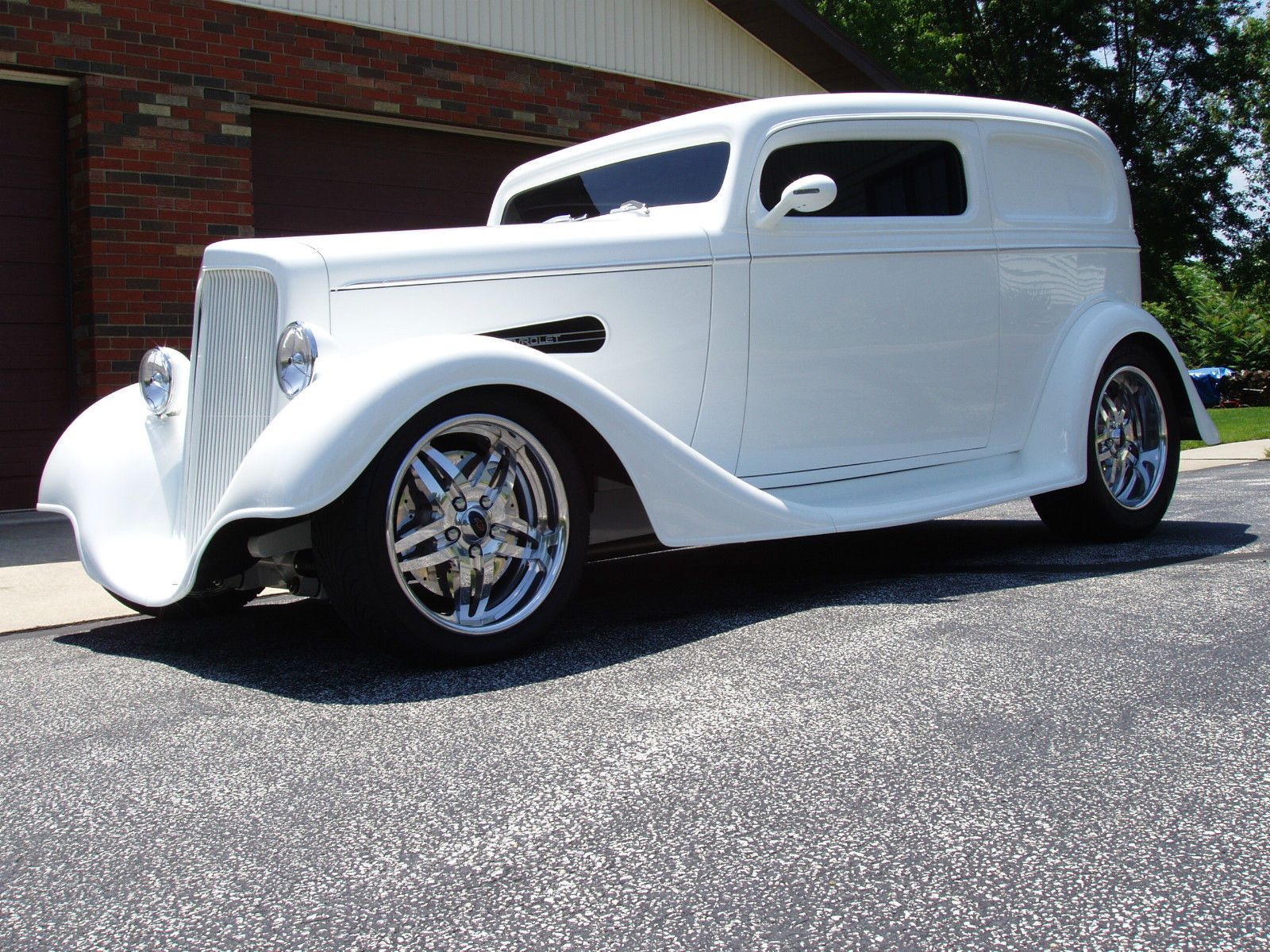 1934 Chevrolet Sedan Wallpapers