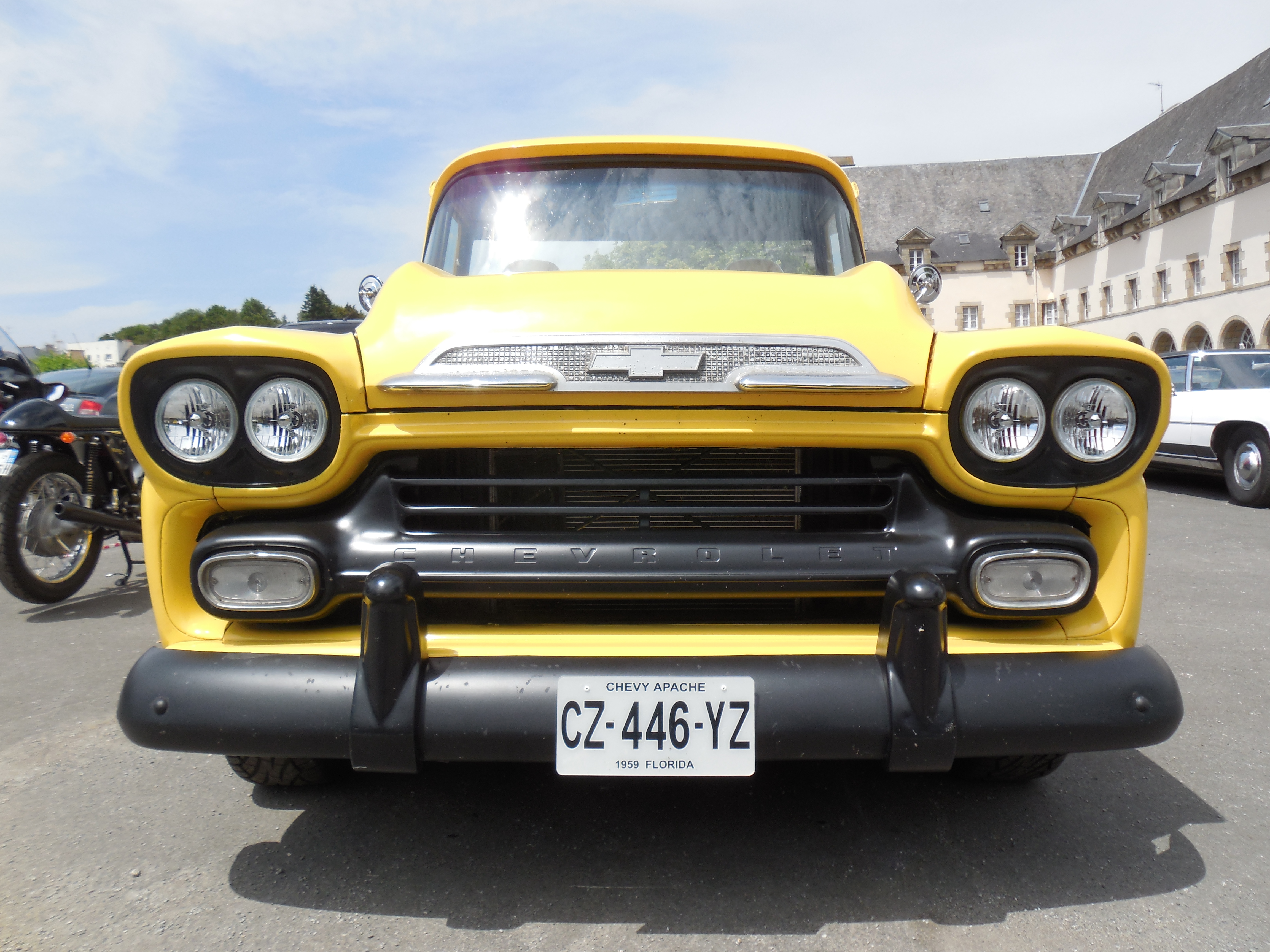 1959 Chevrolet Apache Wallpapers