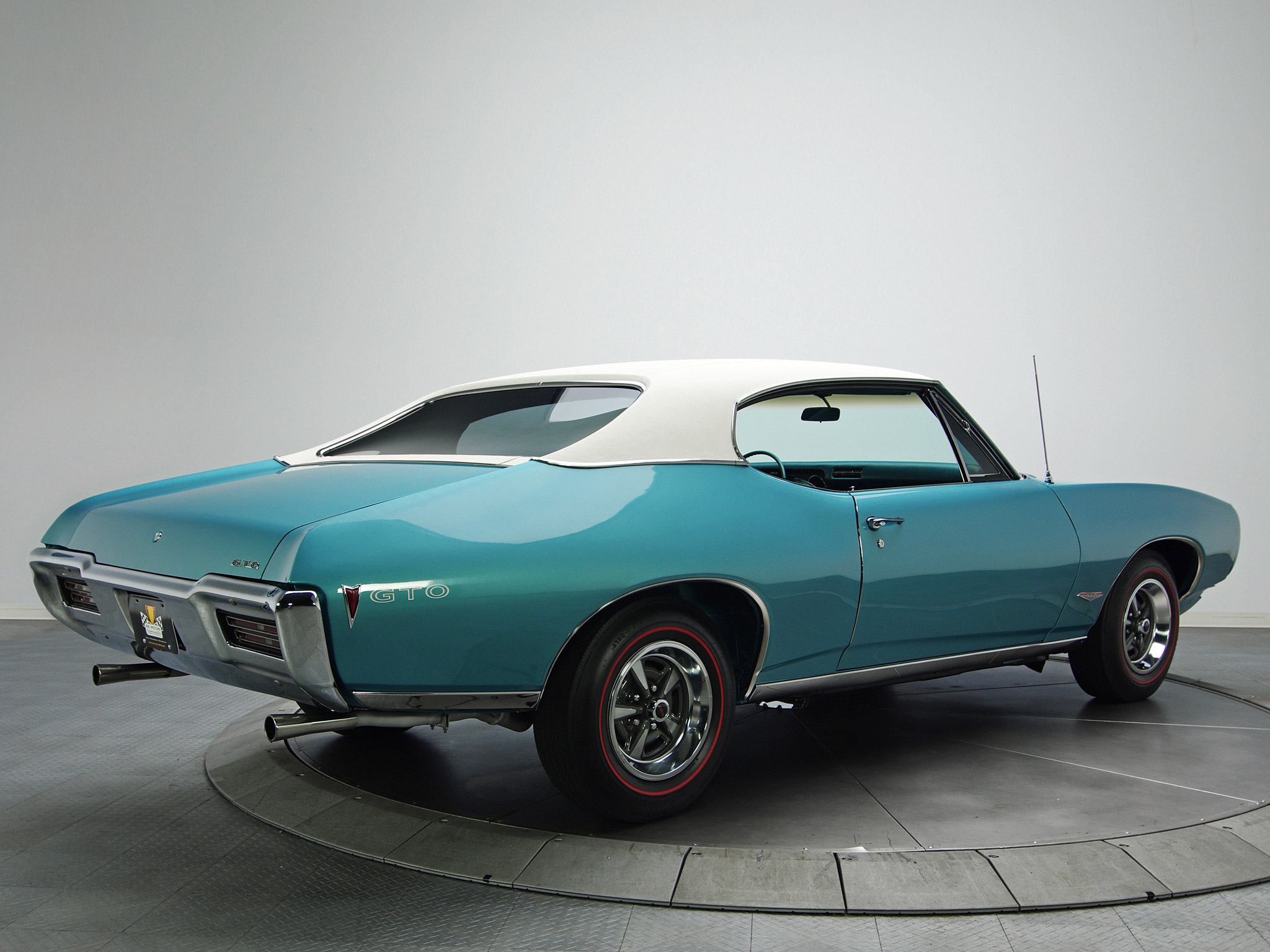 1968 Pontiac Lemans Sports Coupe Wallpapers