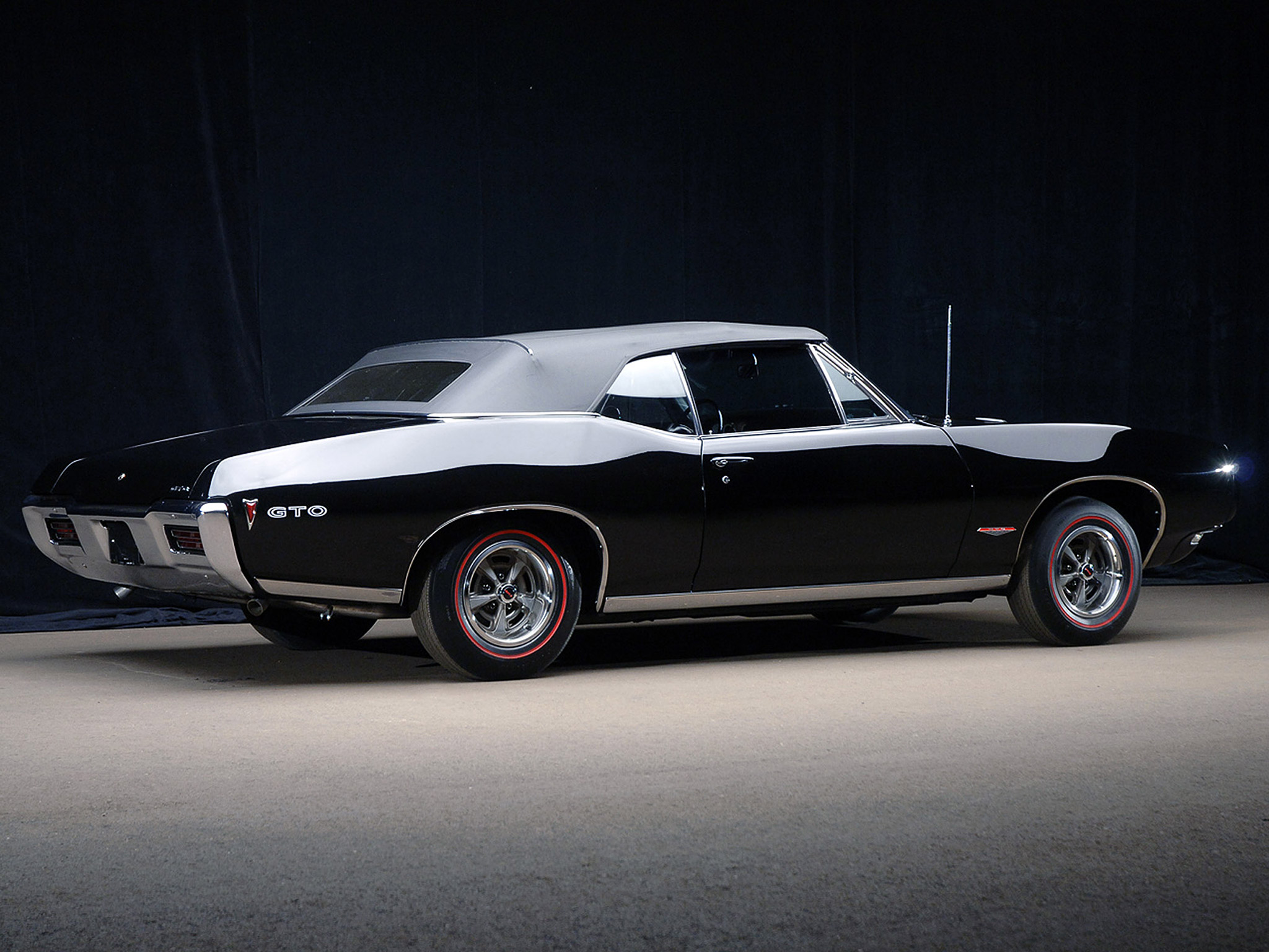 1968 Pontiac Lemans Sports Coupe Wallpapers