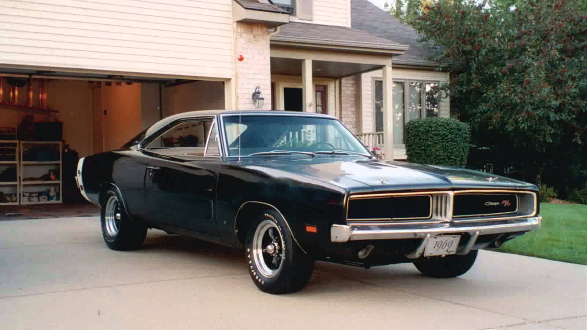 1969 Dodge Charger R T Wallpapers