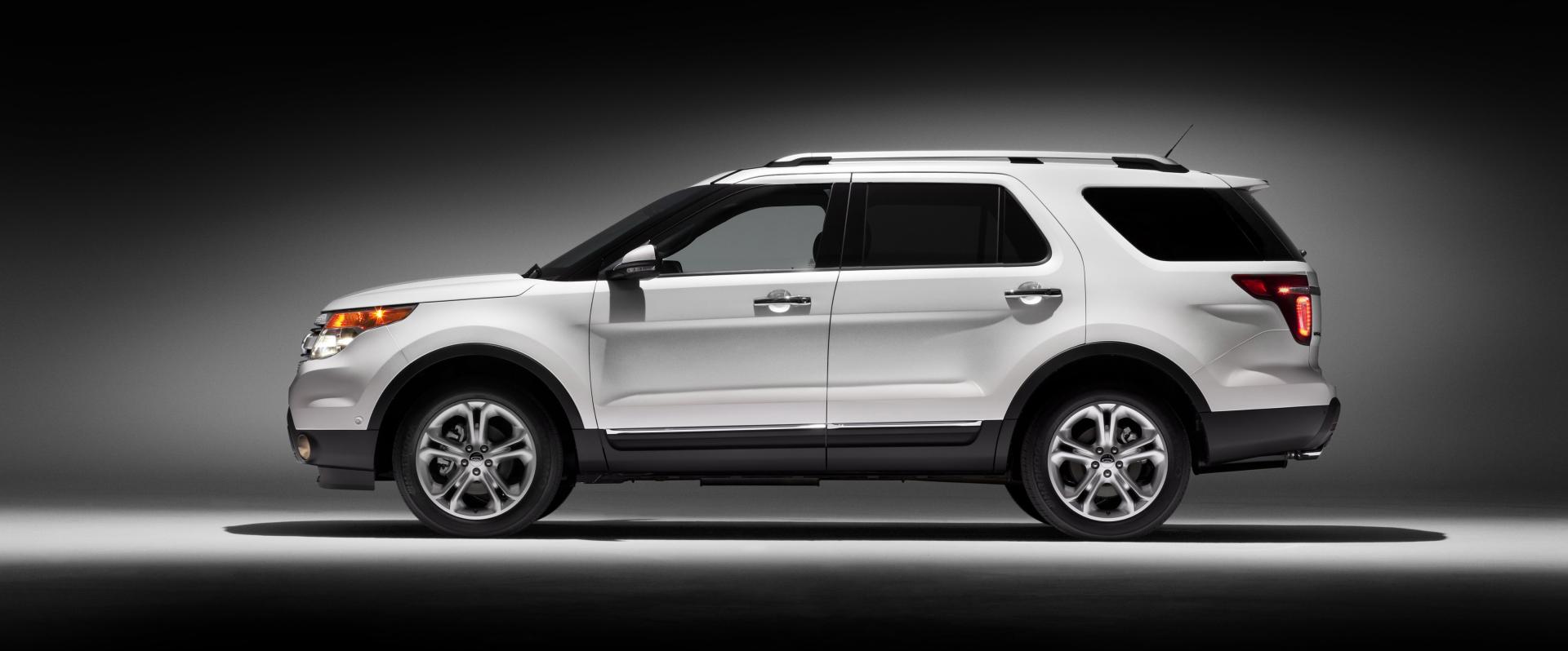 2011 Ford Explorer Wallpapers