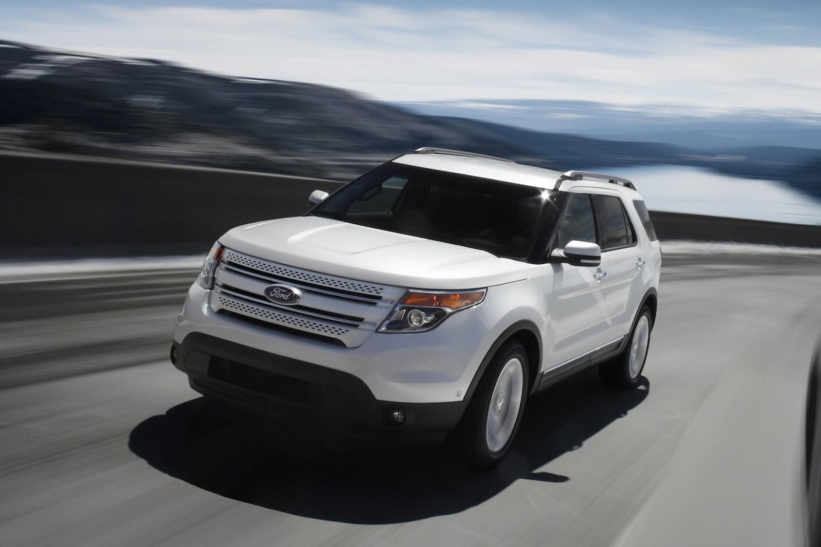 2011 Ford Explorer Wallpapers