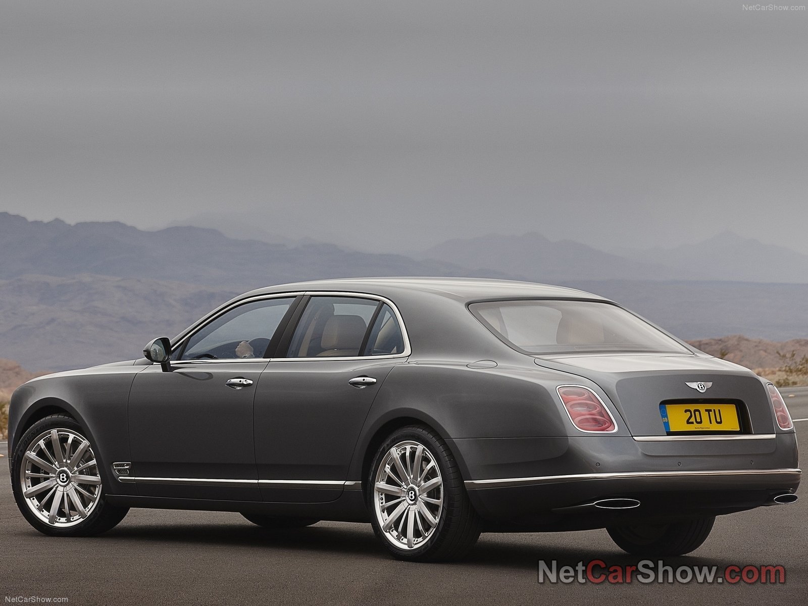 2013 Bentley Mulsanne Wallpapers