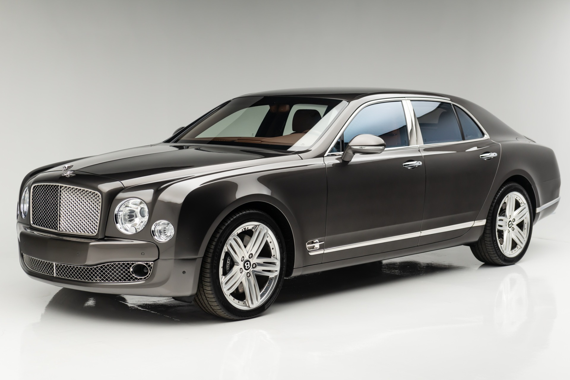 2013 Bentley Mulsanne Wallpapers