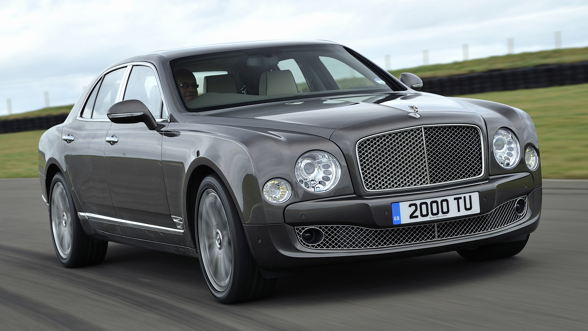 2013 Bentley Mulsanne Wallpapers