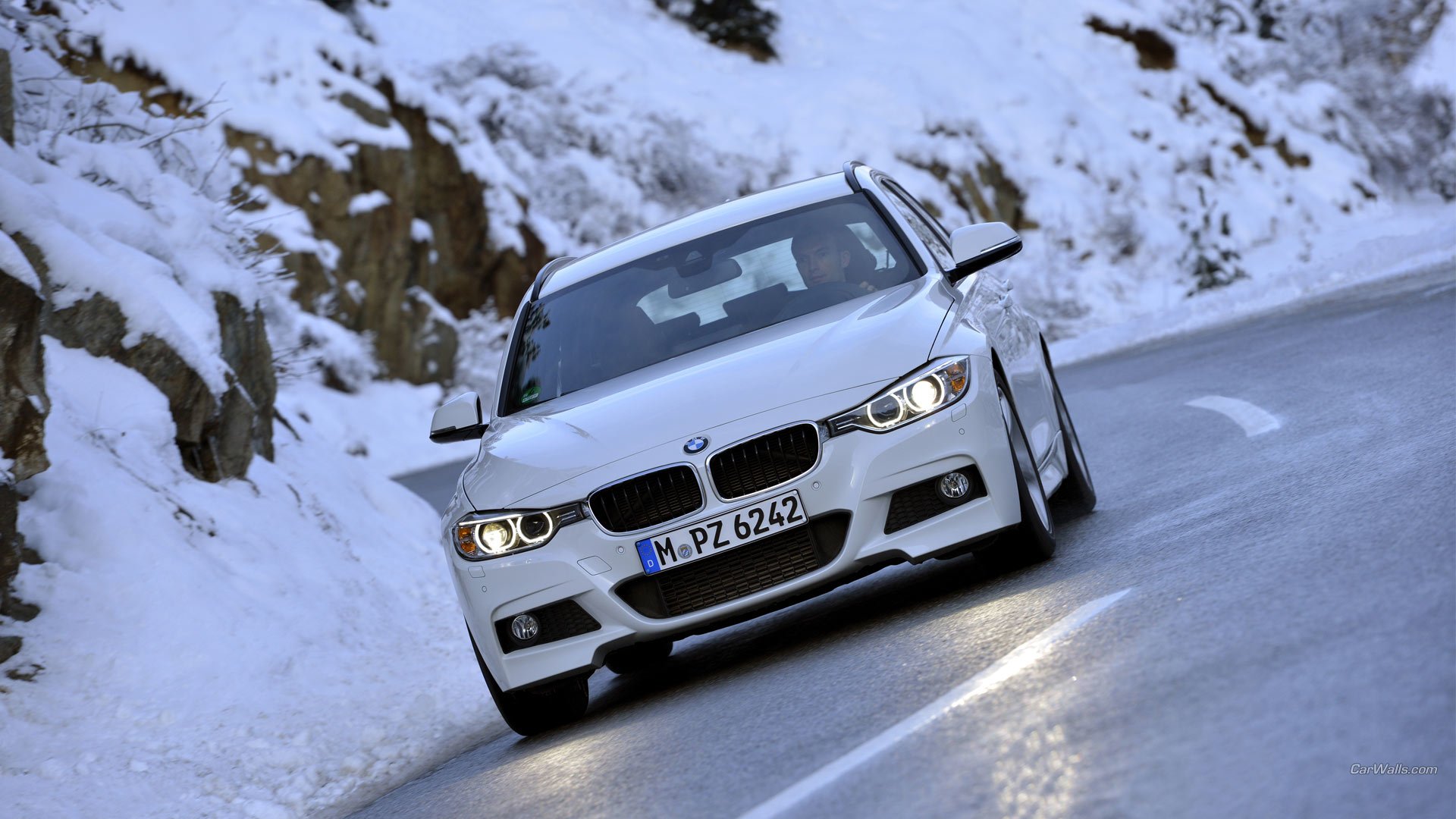 2013 Bmw 320D Wallpapers