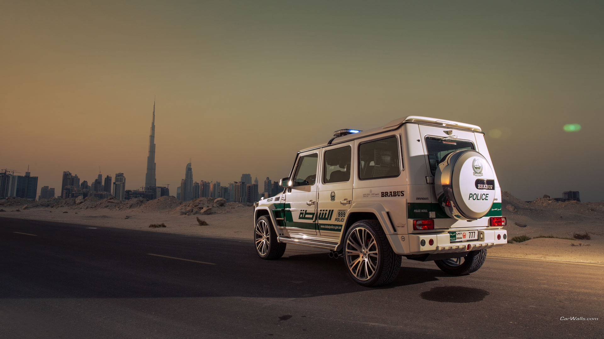 2013 Brabus B63S 700 Widestar Dubai Police Edition Wallpapers