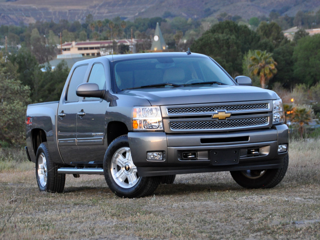 2013 Chevrolet Silverado High Country Crew Cab Wallpapers