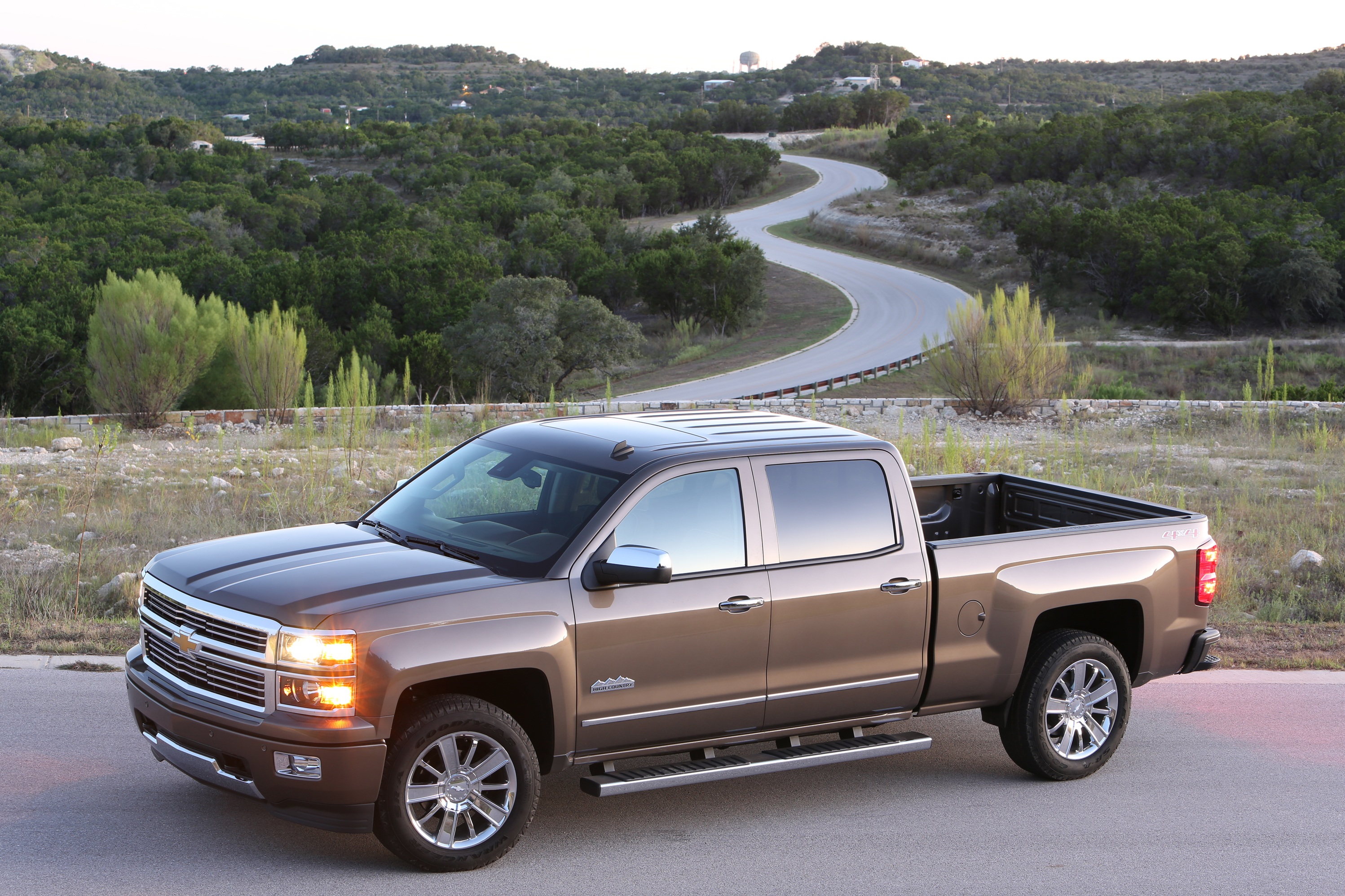 2013 Chevrolet Silverado High Country Crew Cab Wallpapers