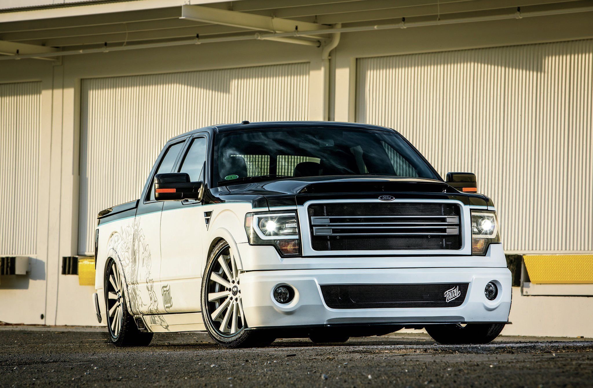 2013 Ford F-150 Wallpapers