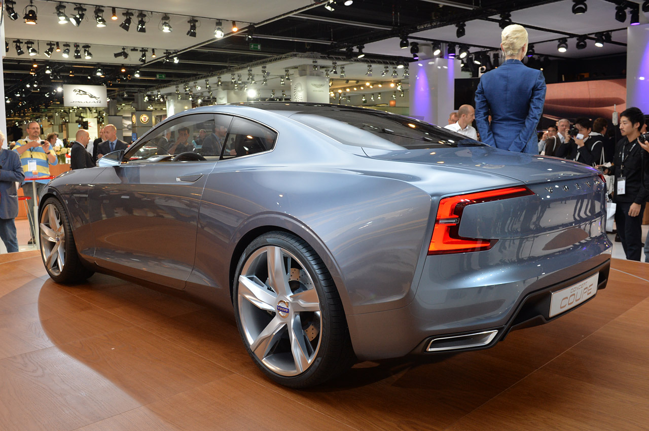 2013 Volvo Coupe Concept Wallpapers