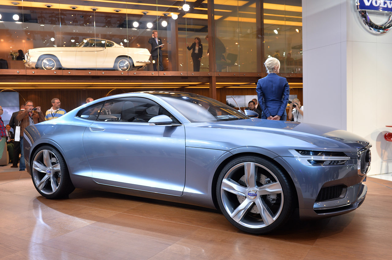 2013 Volvo Coupe Concept Wallpapers