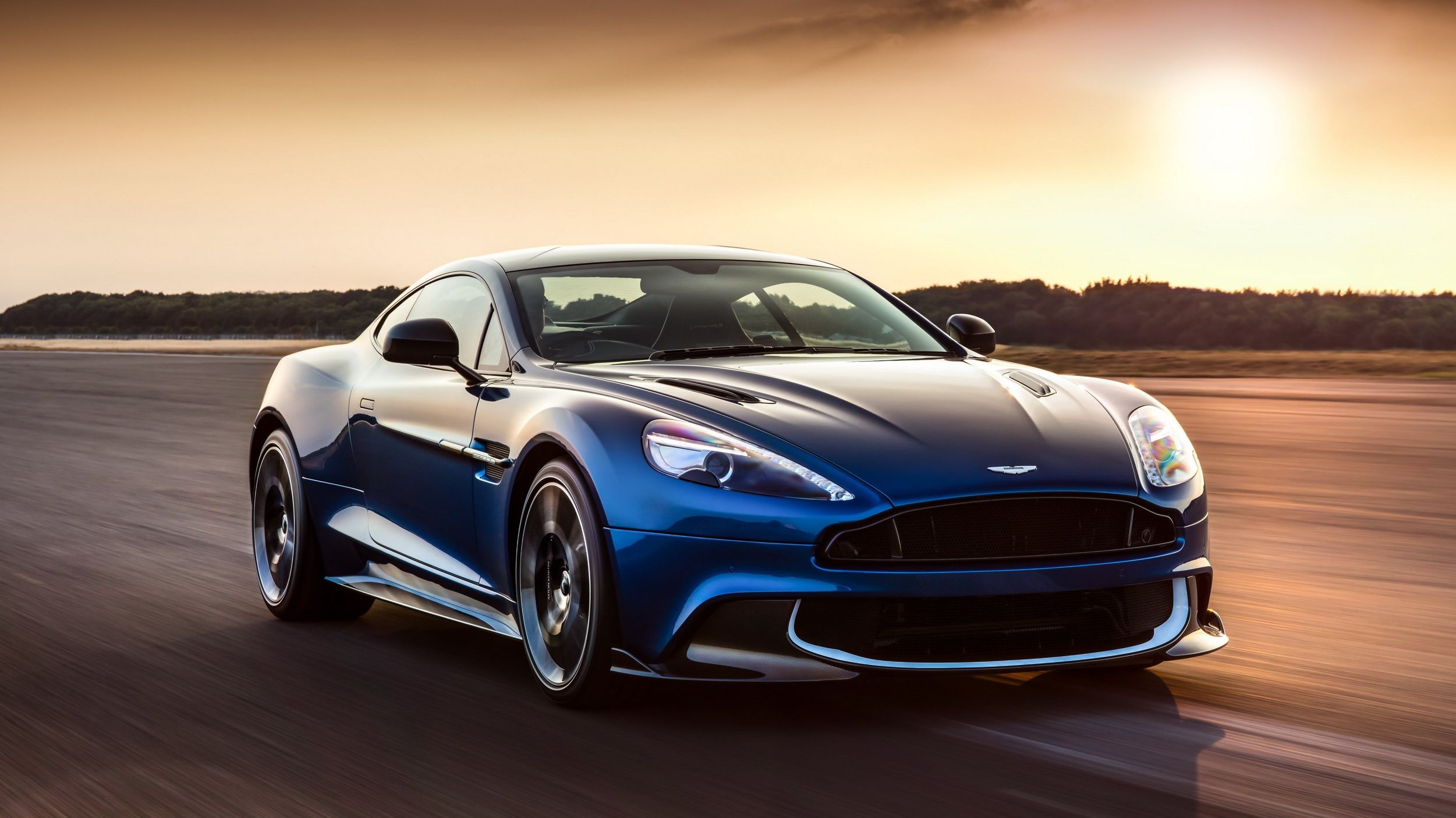 2014 Aston Martin Vanquish Volante Wallpapers