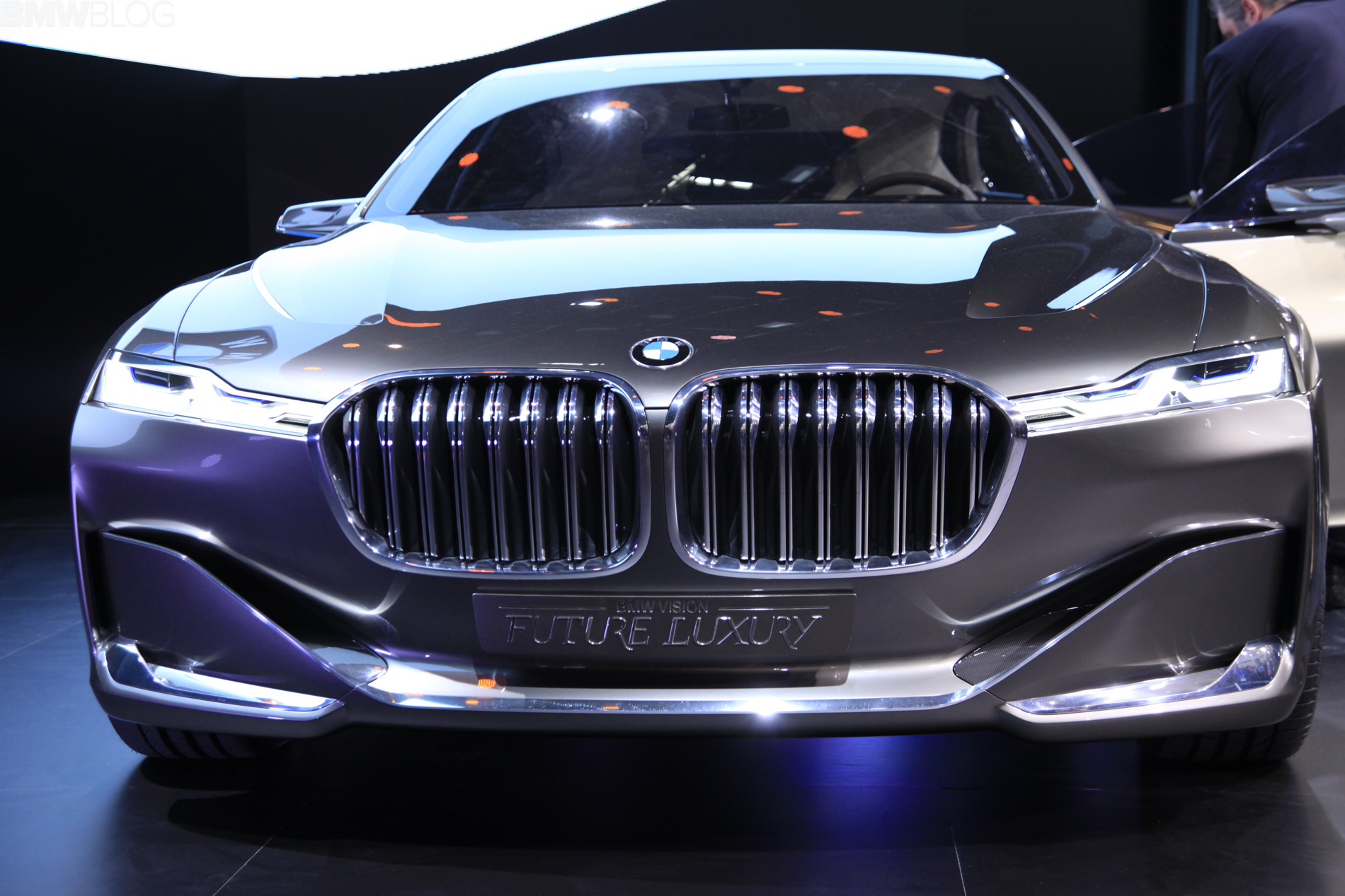 Новая модель 7. БМВ м7 2022. BMW 7er 2022. BMW 7 2022. BMW 7 концепт 2022.