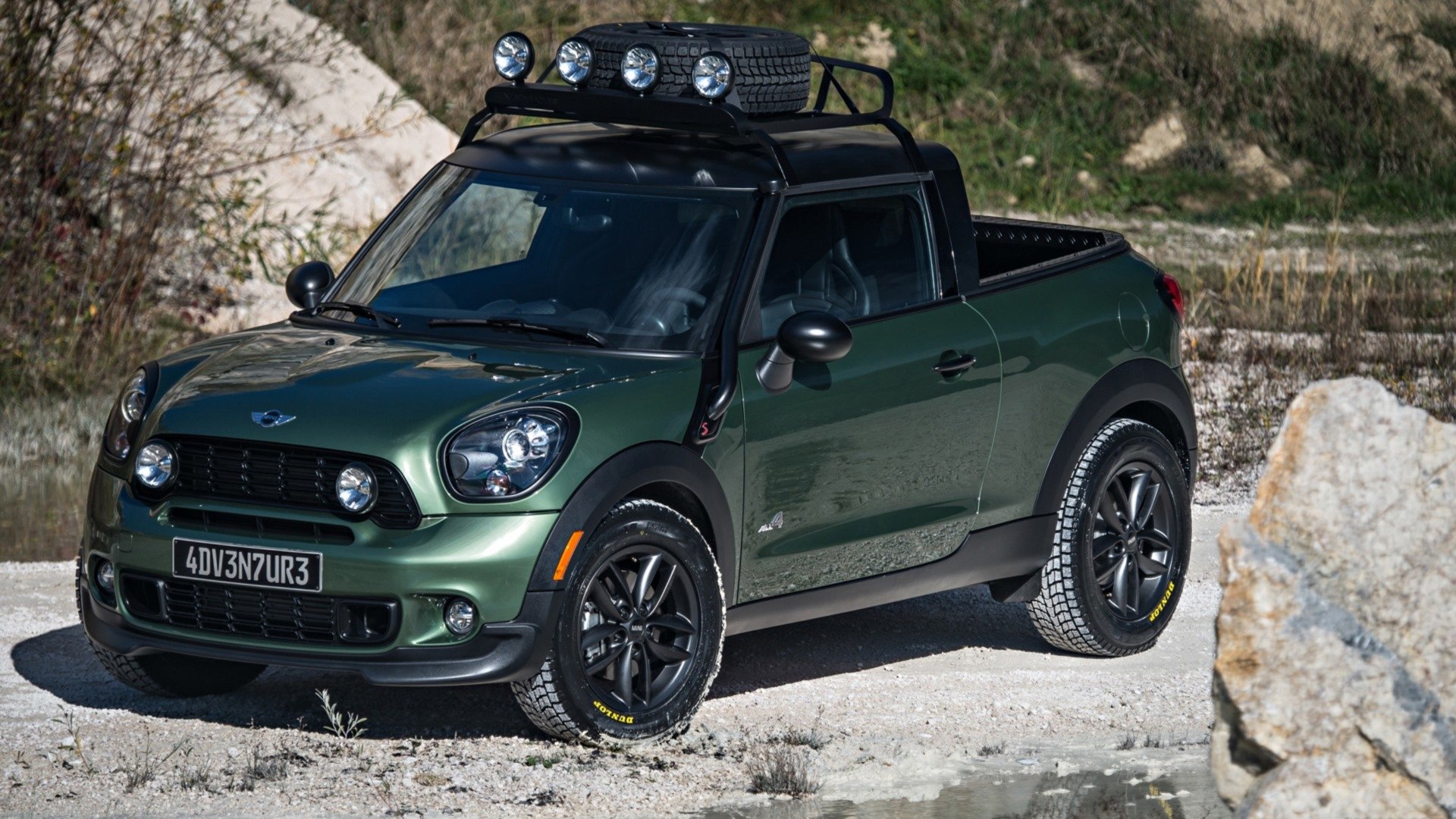 2014 Mini Paceman Adventure Wallpapers