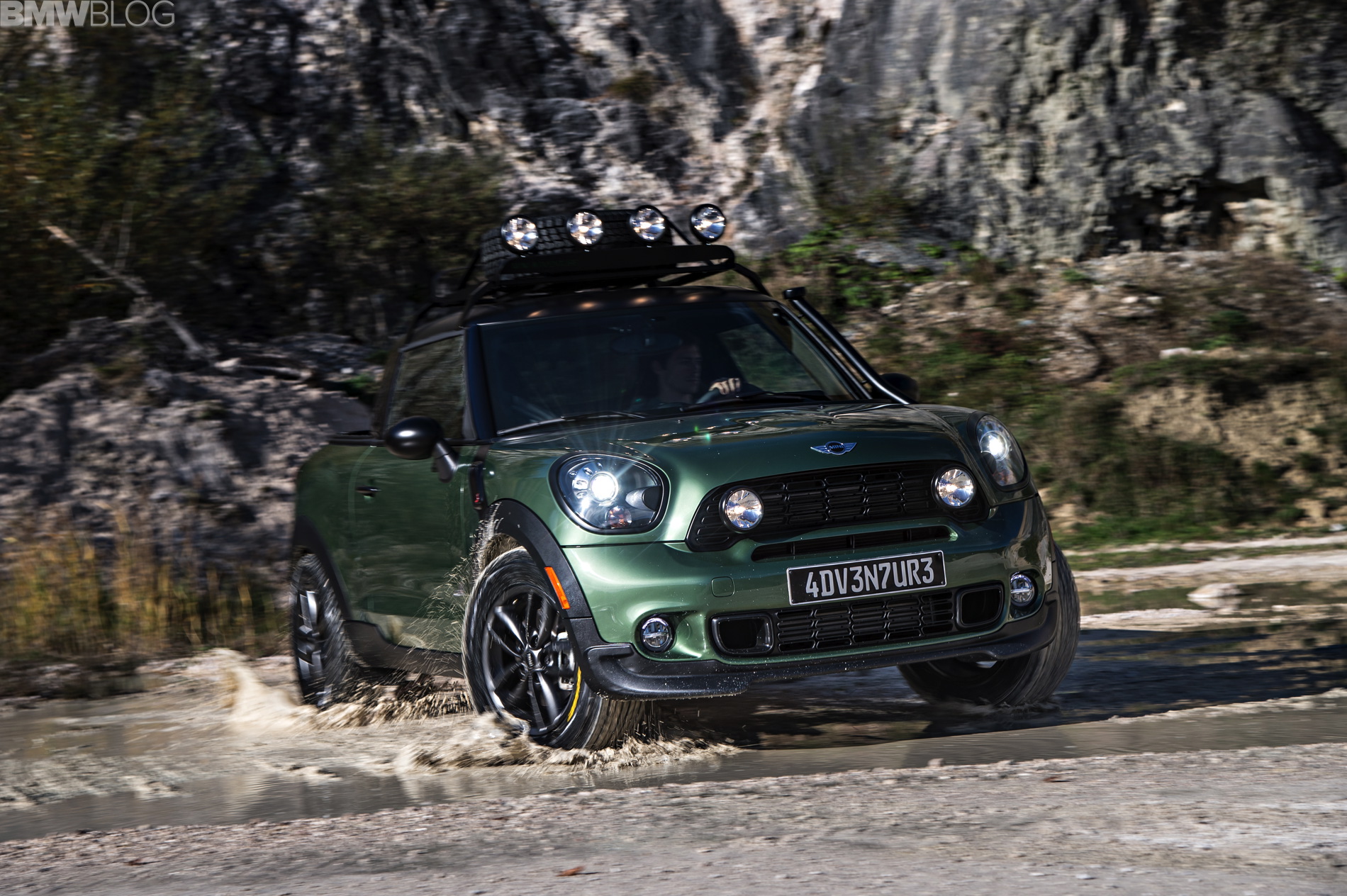 2014 Mini Paceman Adventure Wallpapers