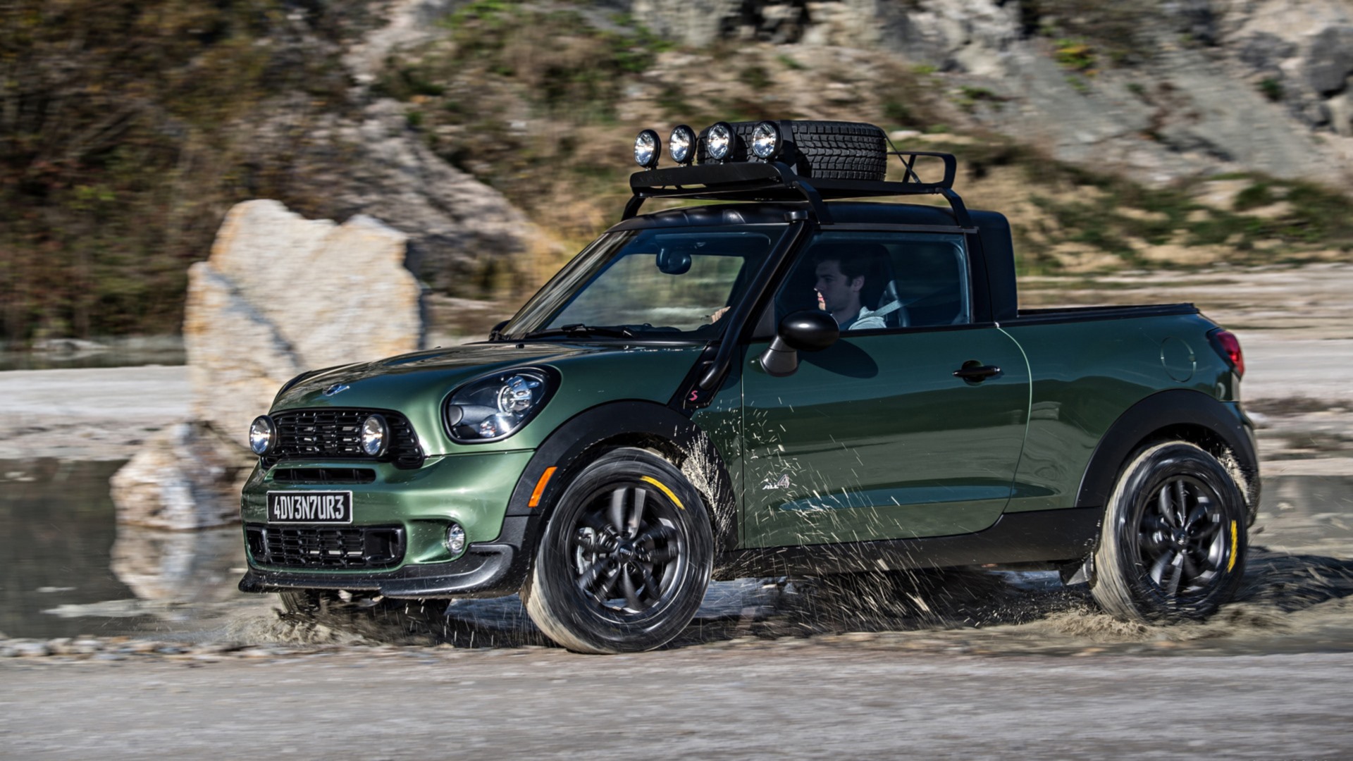 2014 Mini Paceman Adventure Wallpapers