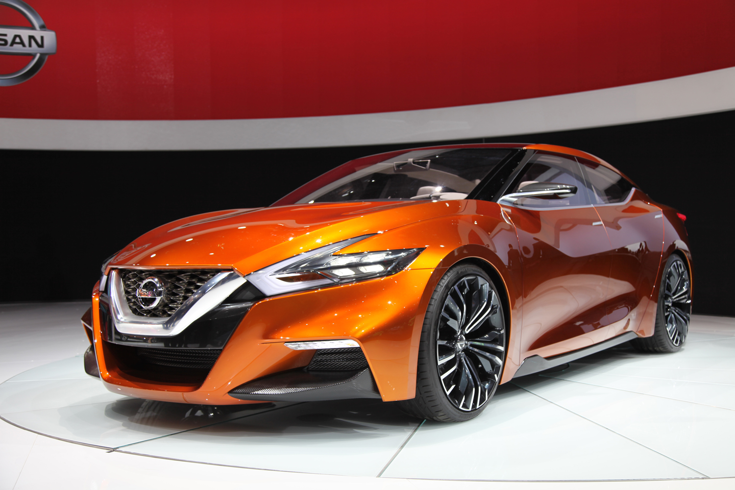 2014 Nissan Sport Sedan Concept Wallpapers