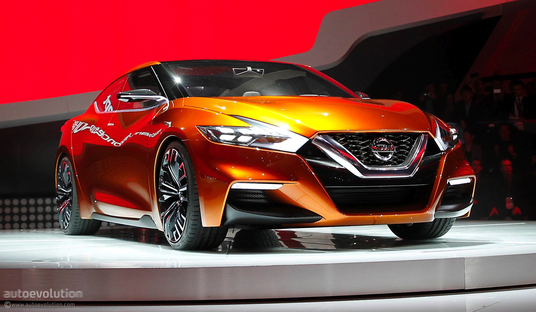 2014 Nissan Sport Sedan Concept Wallpapers