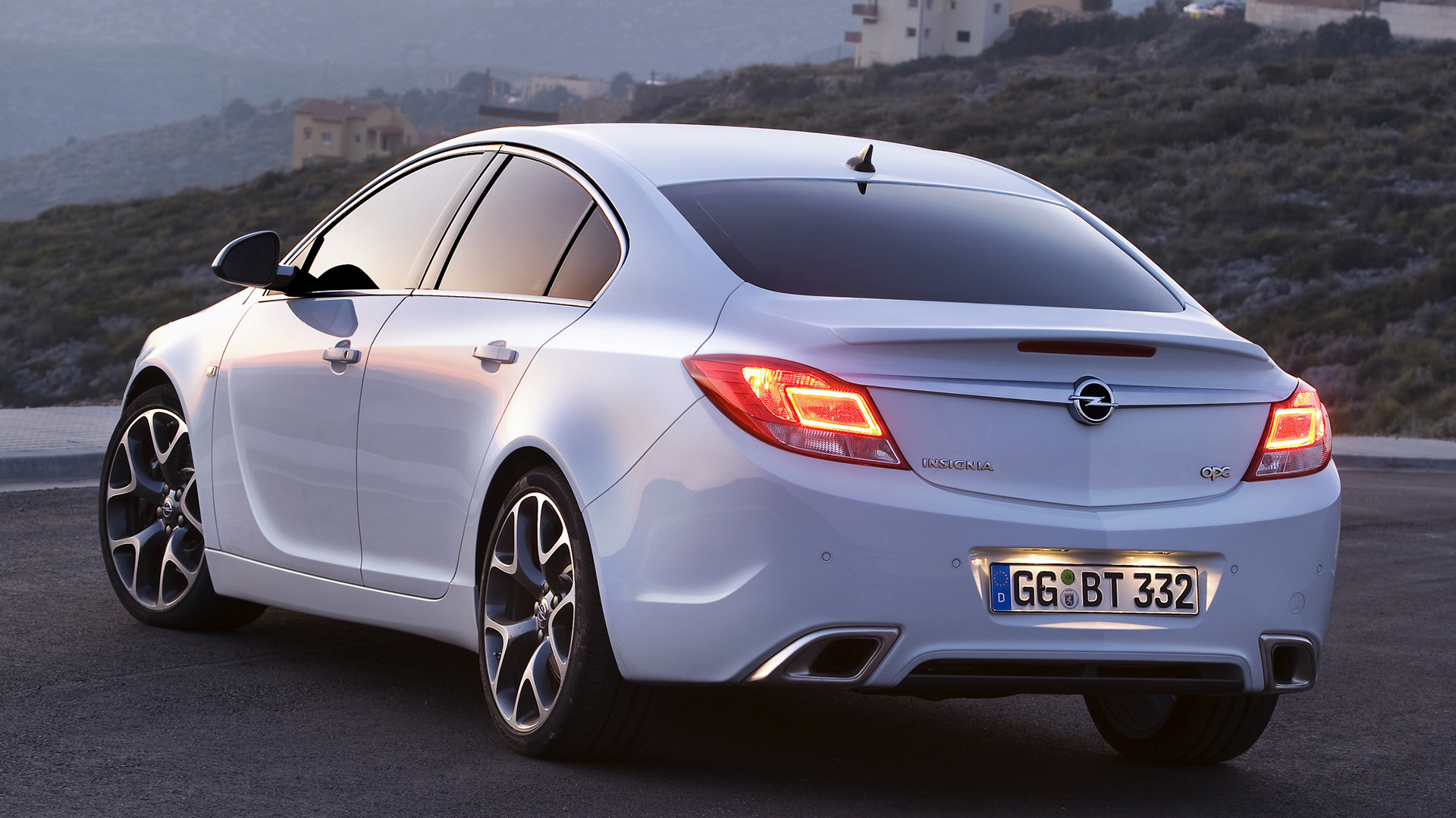 2014 Opel Insignia Opc Sports Tourer Wallpapers