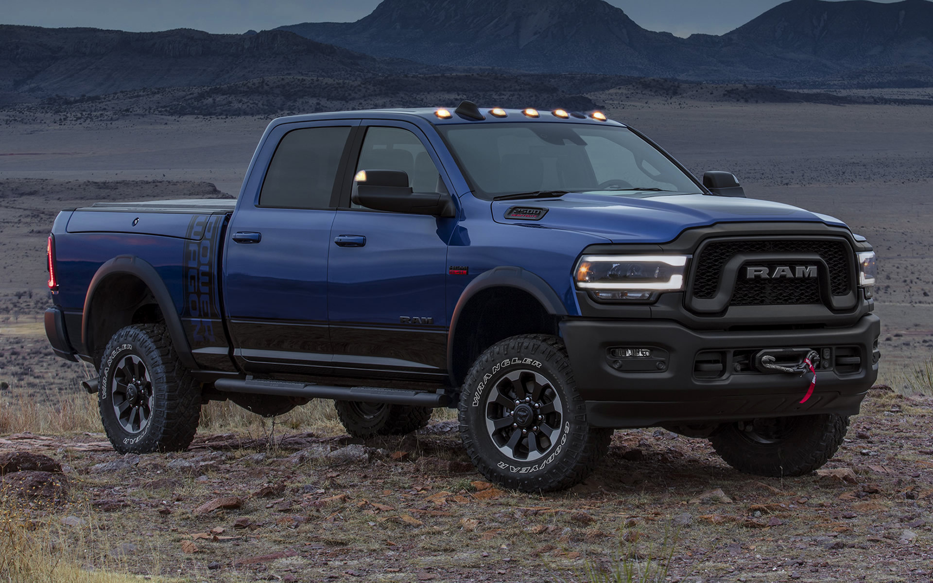 2014 Ram Heavy Duty Power Wagon Wallpapers