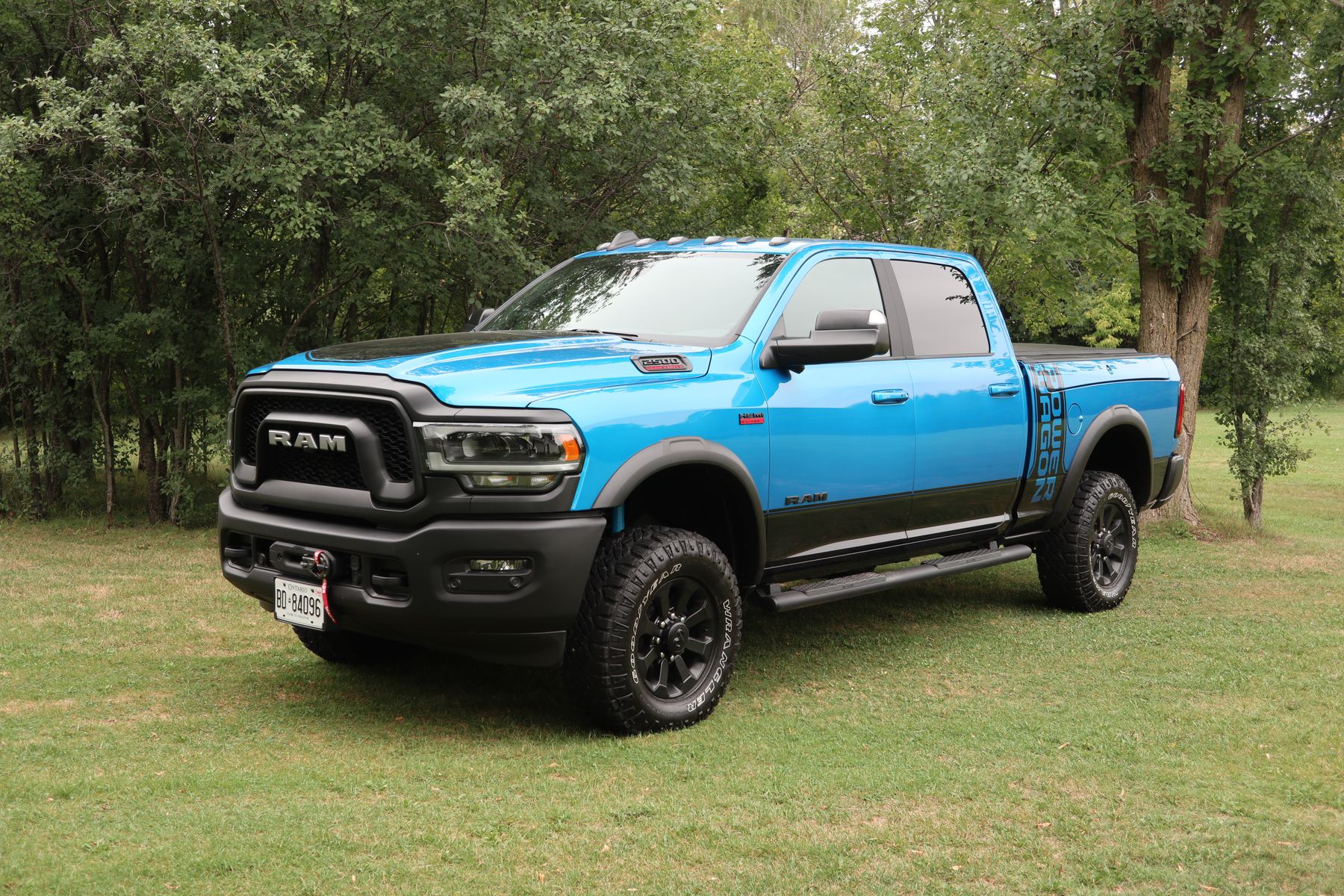 2014 Ram Heavy Duty Power Wagon Wallpapers