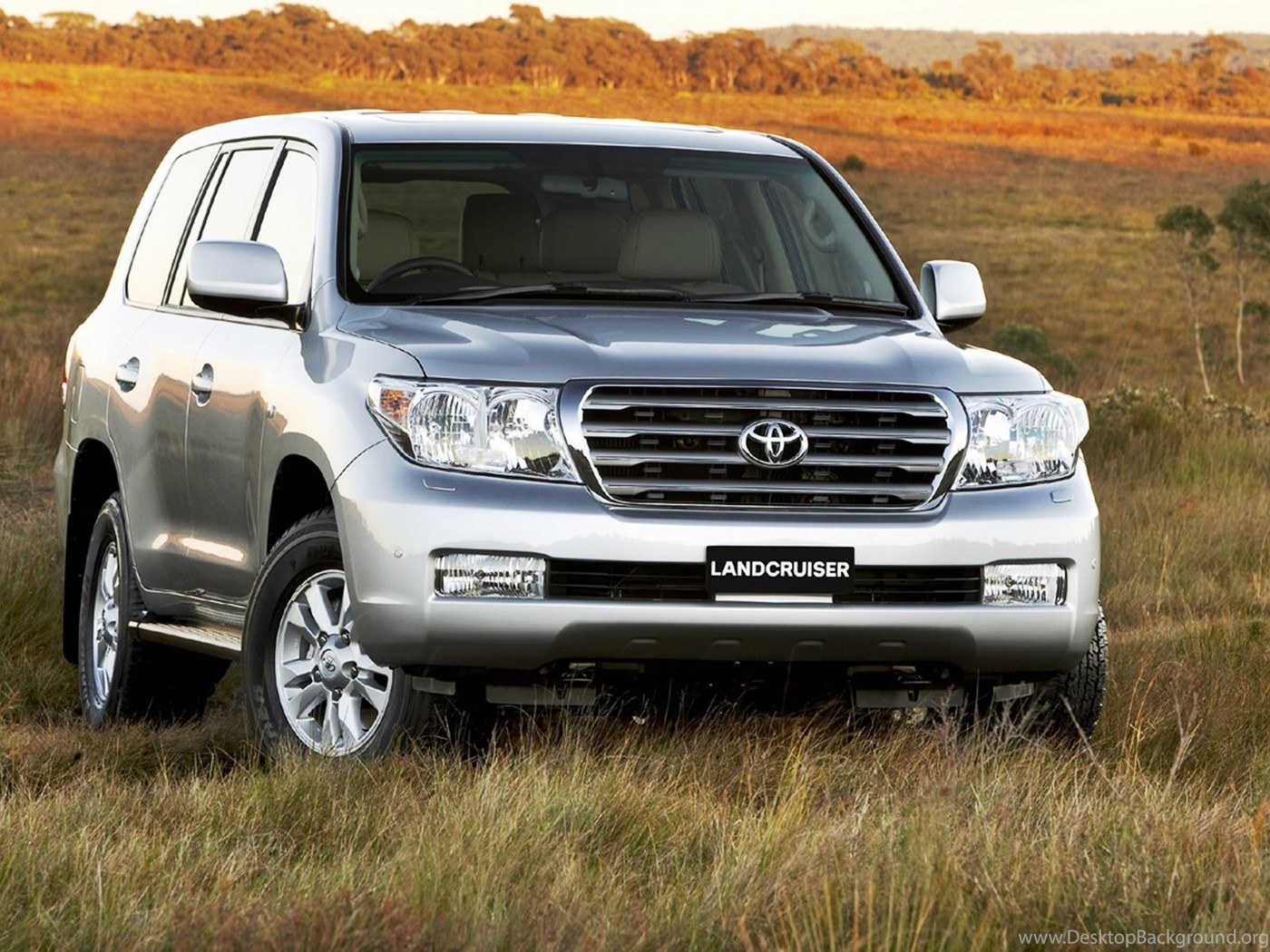 2014 Toyota Land Cruiser Wallpapers