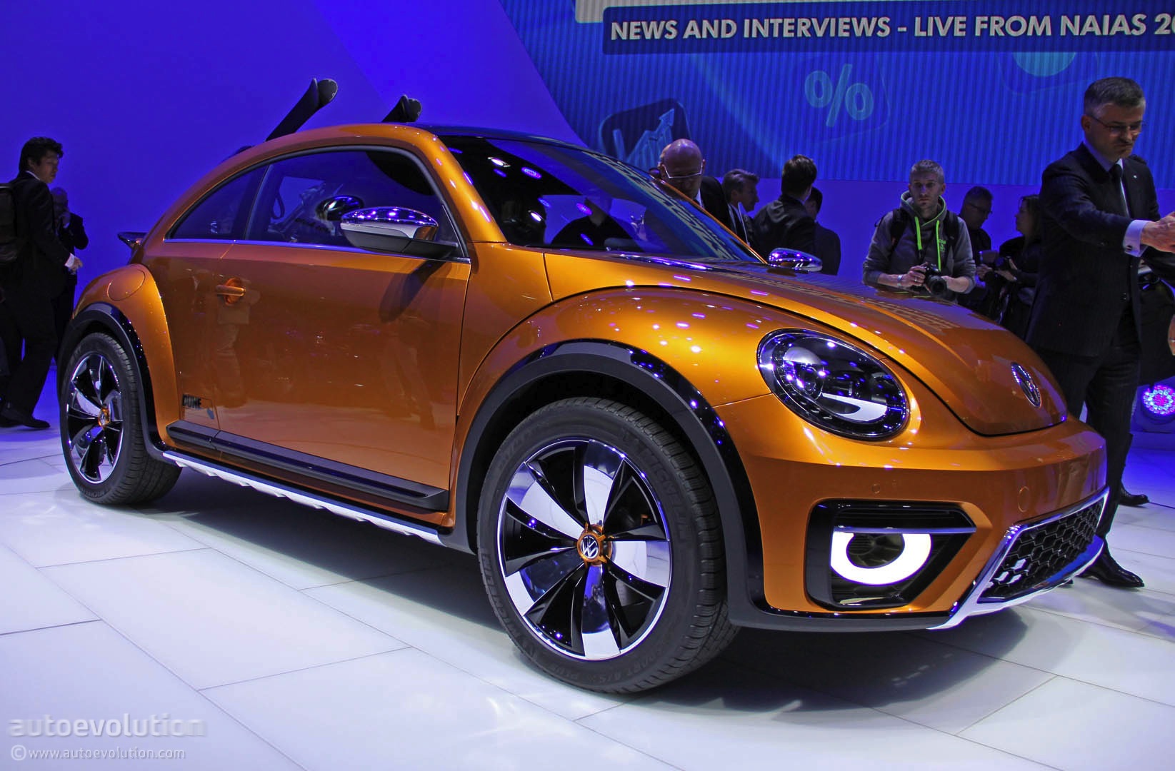 2014 Volkswagen Beetle Dune Concept Wallpapers