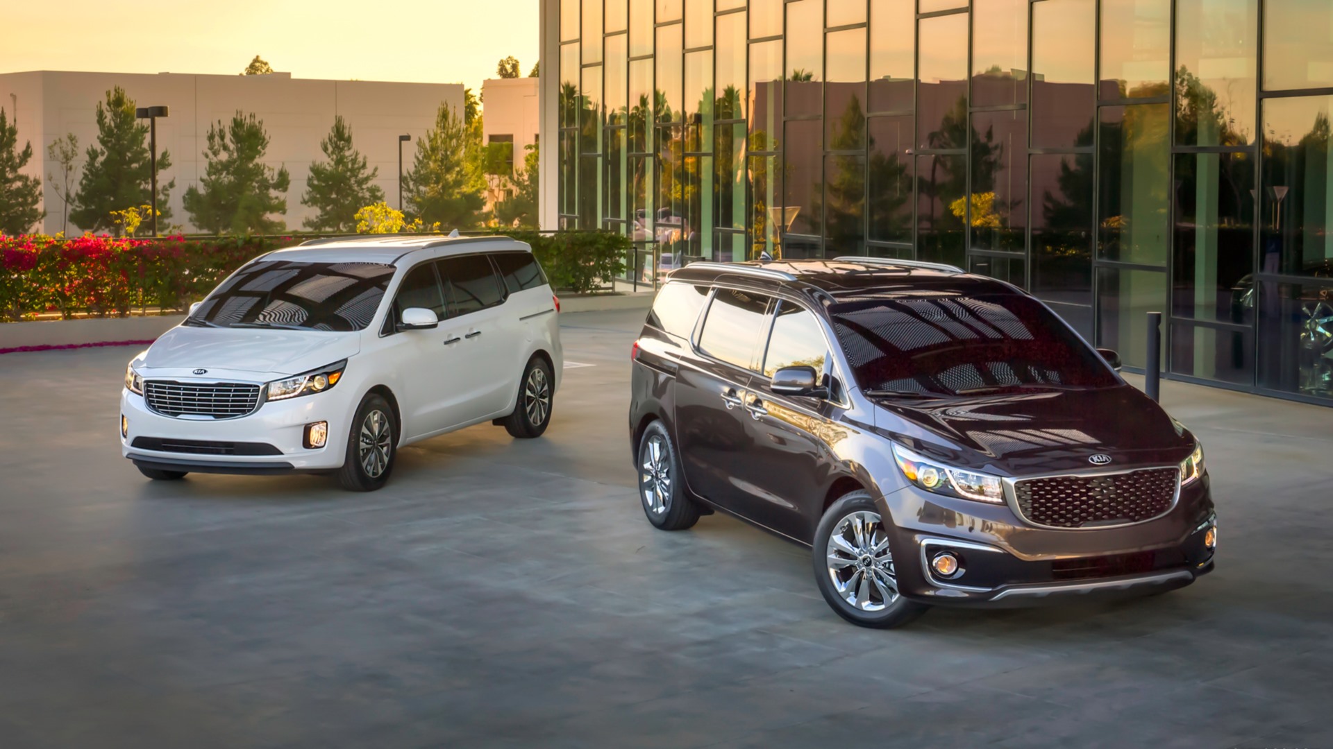 2015 Kia Sedona Wallpapers