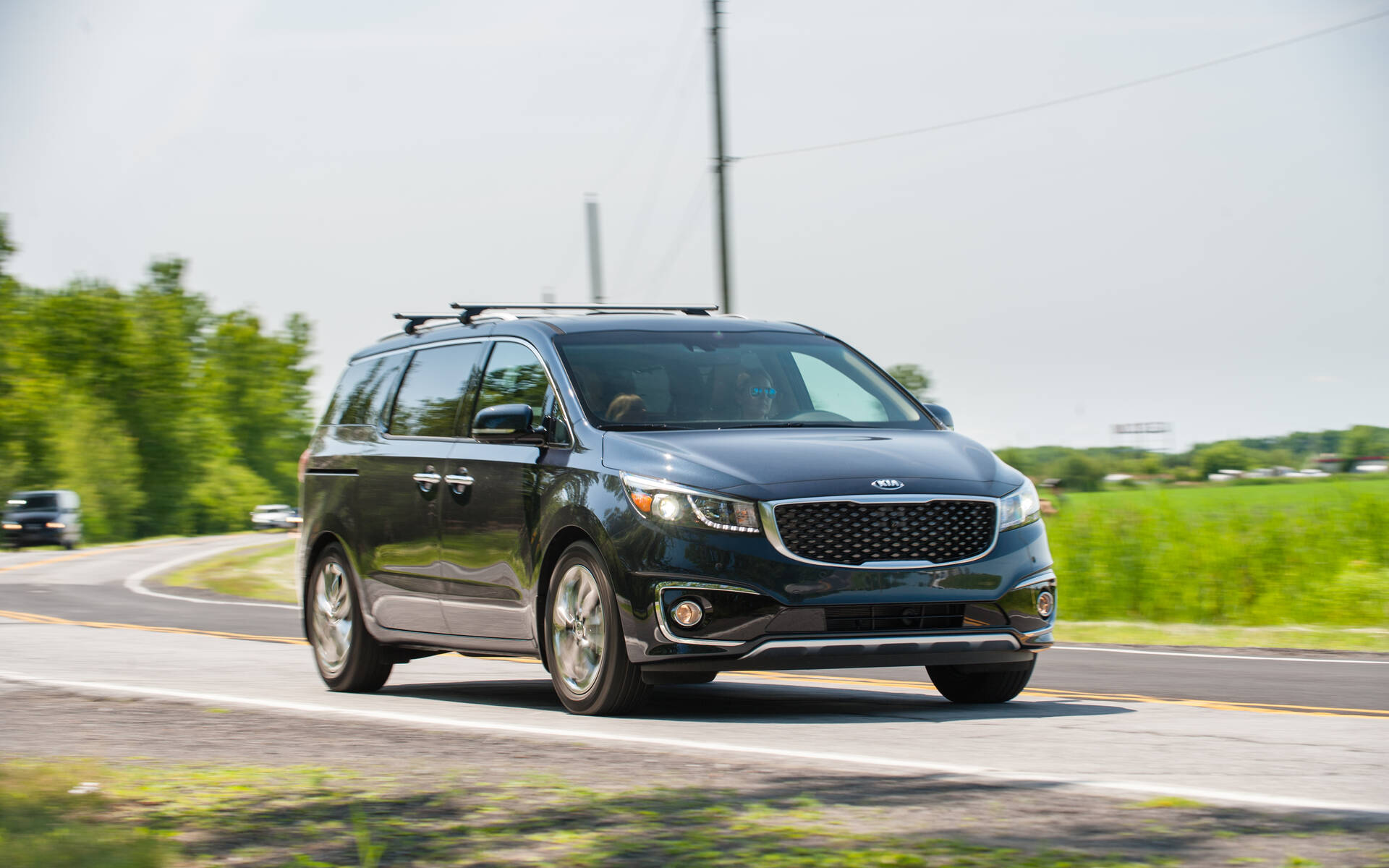 2015 Kia Sedona Wallpapers