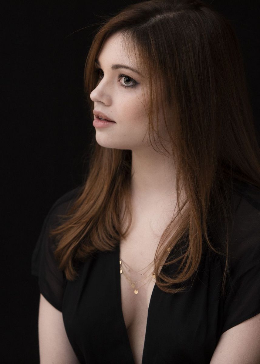 2020 India Eisley Wallpapers