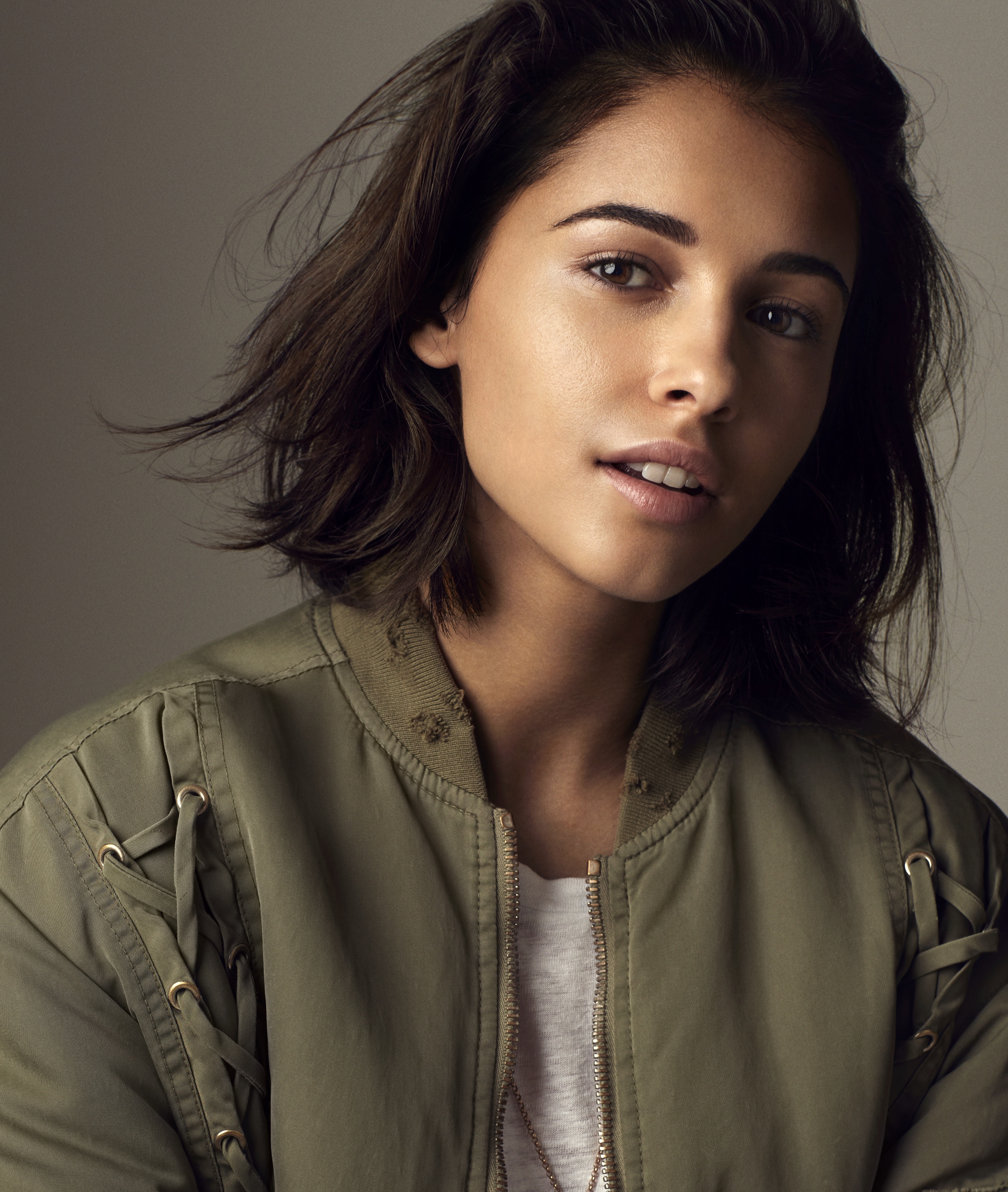 2020 Naomi Scott Wallpapers