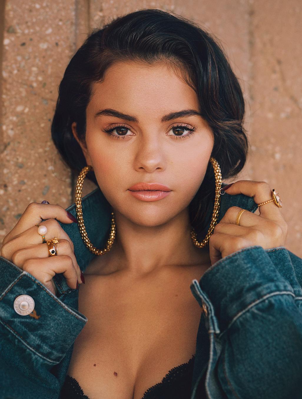 2020 Selena Gomez Singer Photoshoot Wallpapers