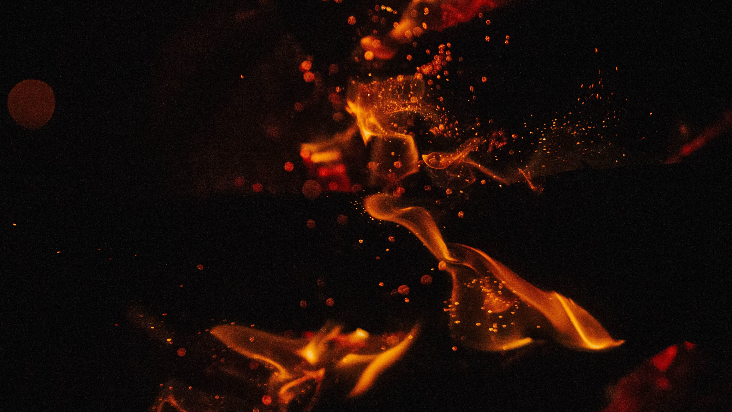 2560 X 1440 Fire Wallpapers