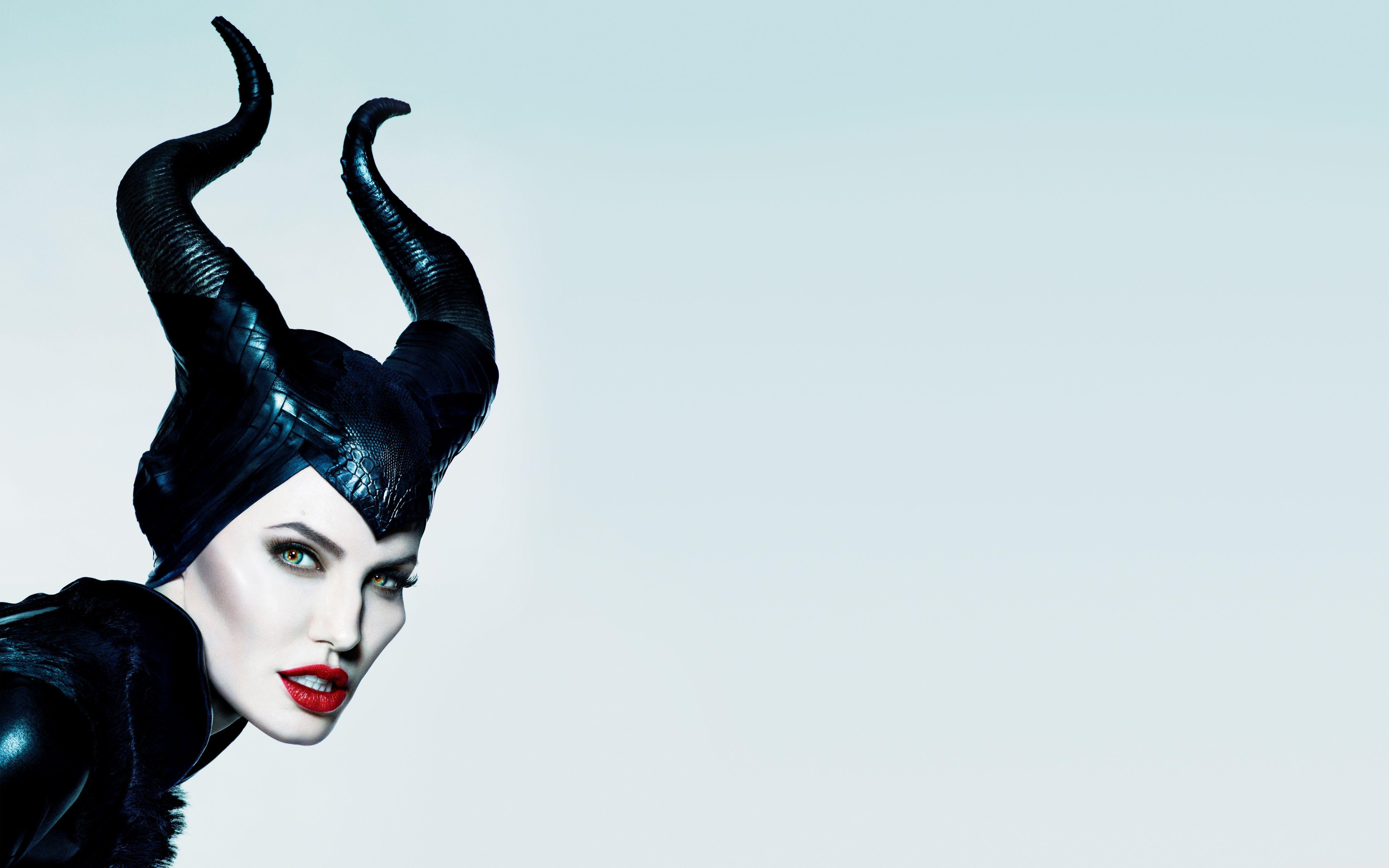 4K 8K Poster Of Maleficent 2 Wallpapers