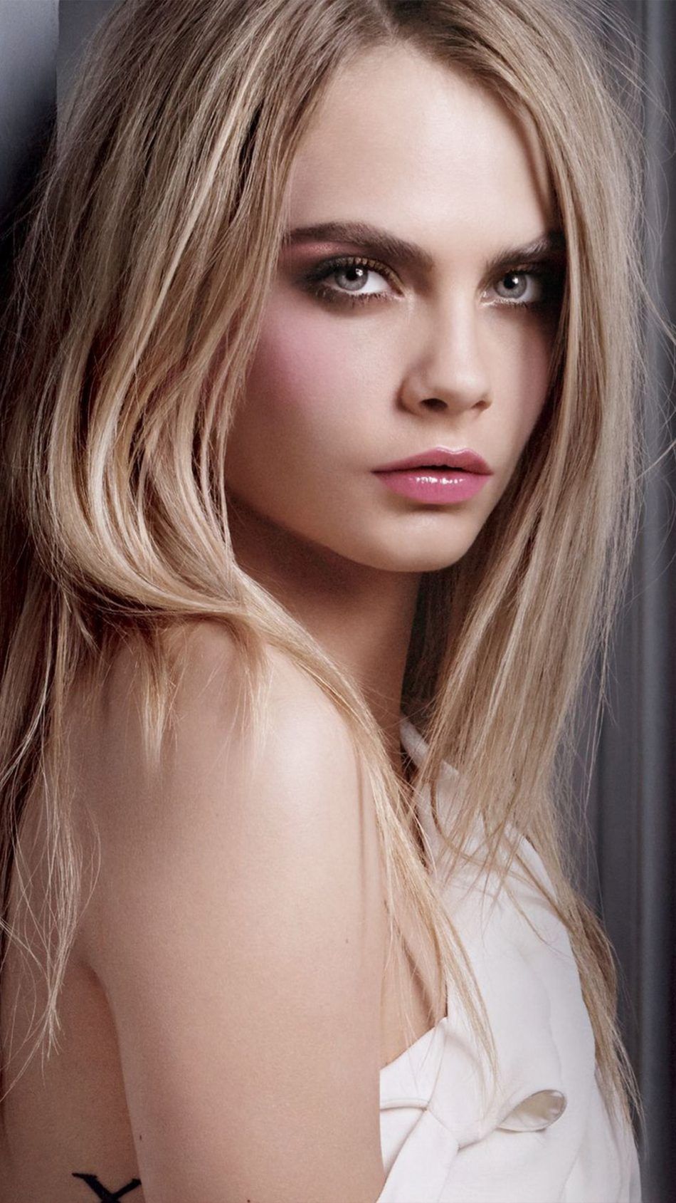 4K Cara Delevingne Photo Shoot Wallpapers