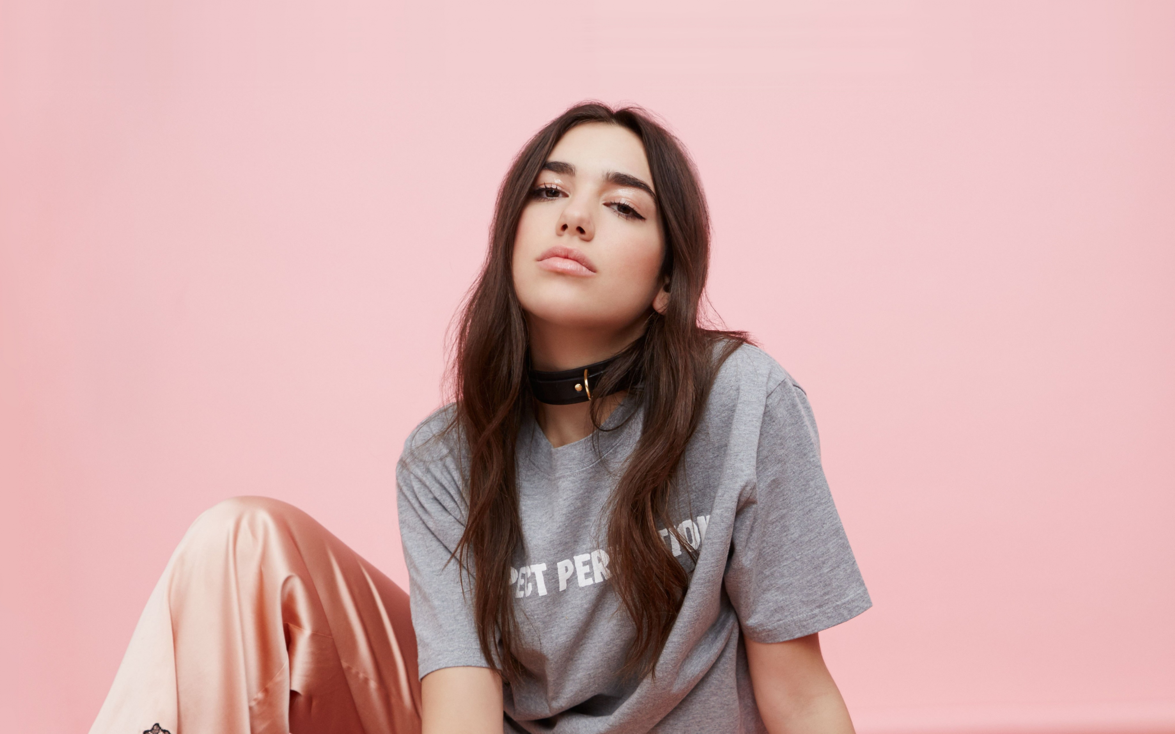 4K Dua Lipa Wallpapers