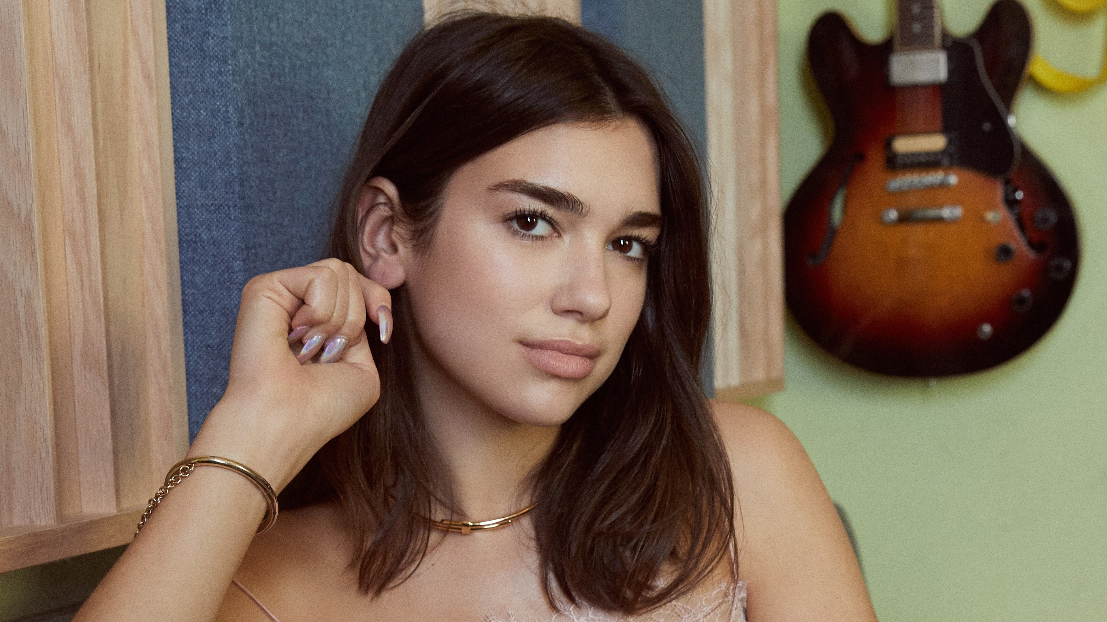 4K Dua Lipa Wallpapers