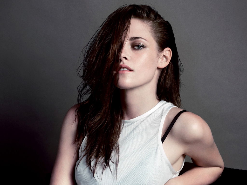 4K Kristen Stewart 2020 Photoshoot Wallpapers