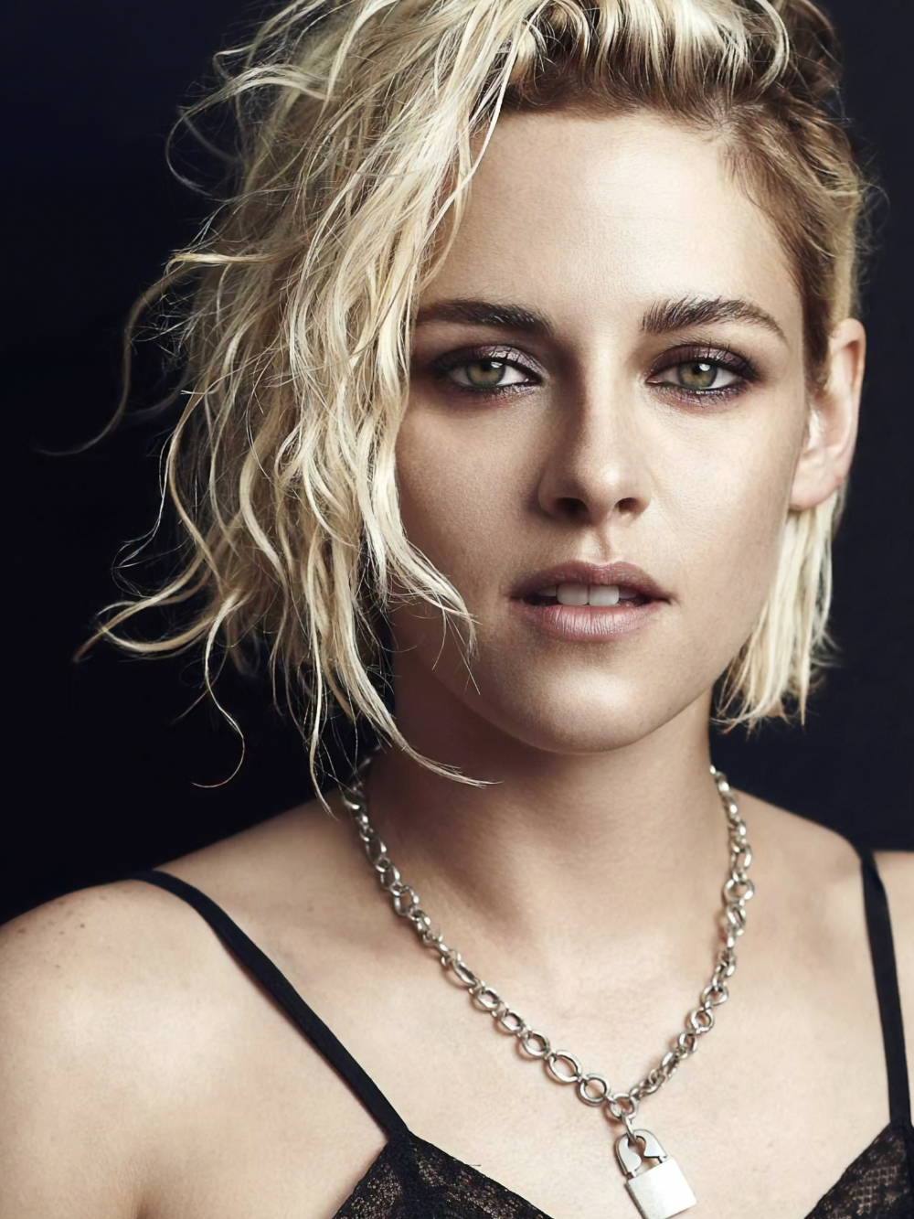 4K Kristen Stewart 2020 Photoshoot Wallpapers