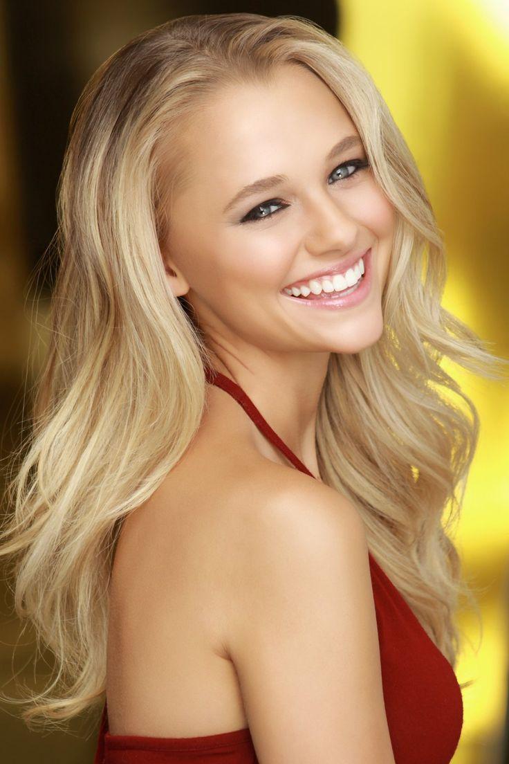 4k Madison Iseman Wallpapers