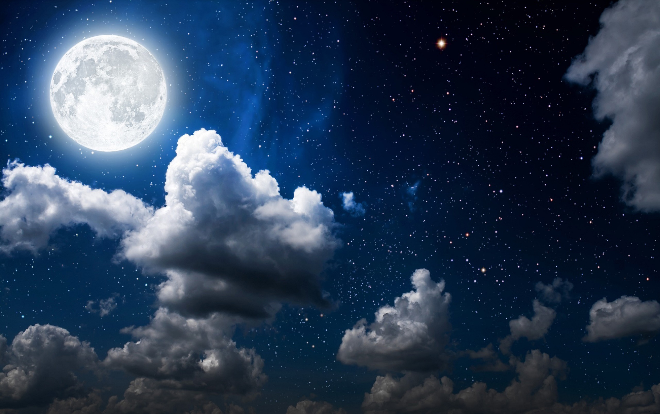 4K Moon Clouds Night City View Wallpapers