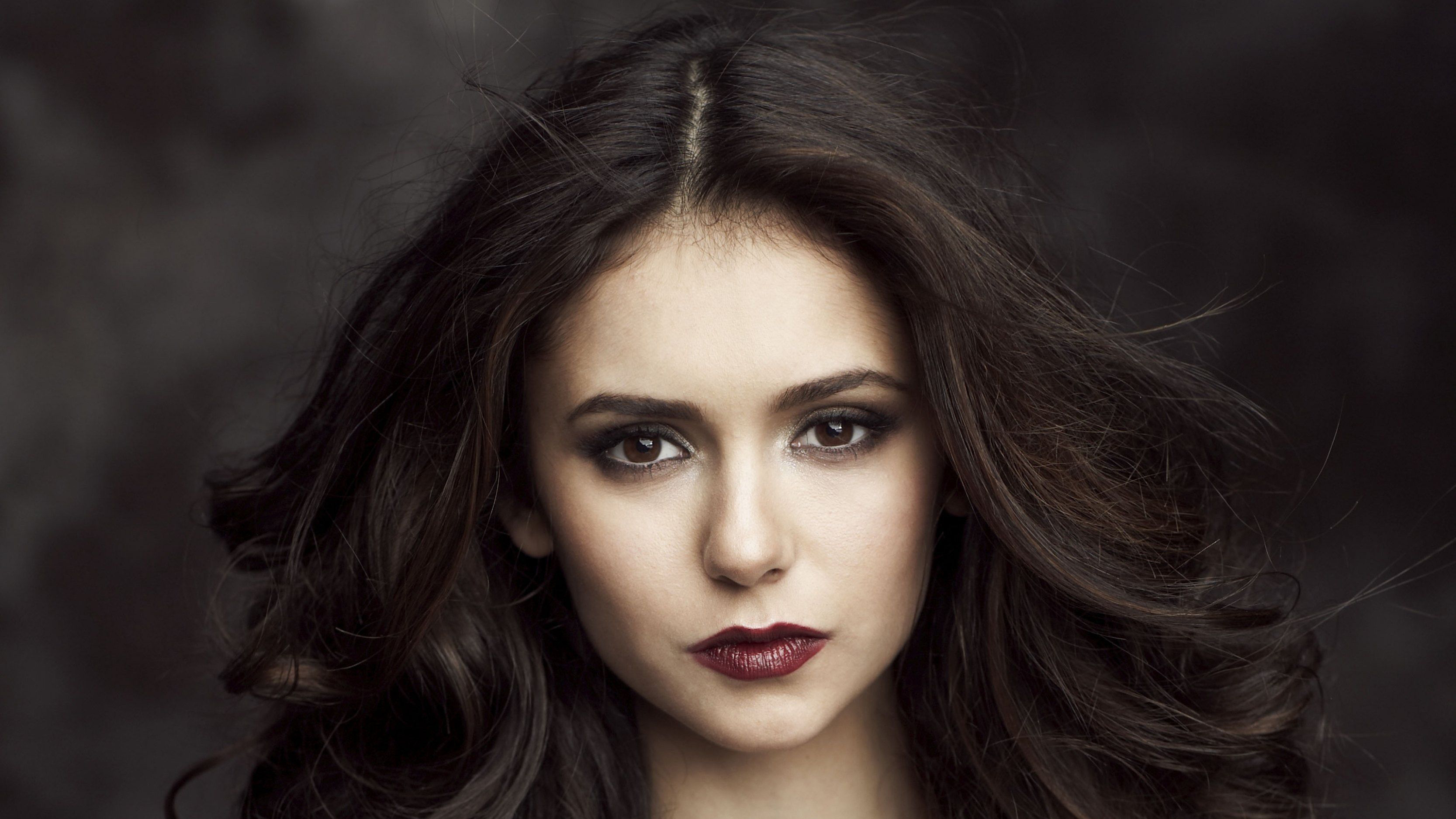 4K Nina Dobrev 2019 Wallpapers