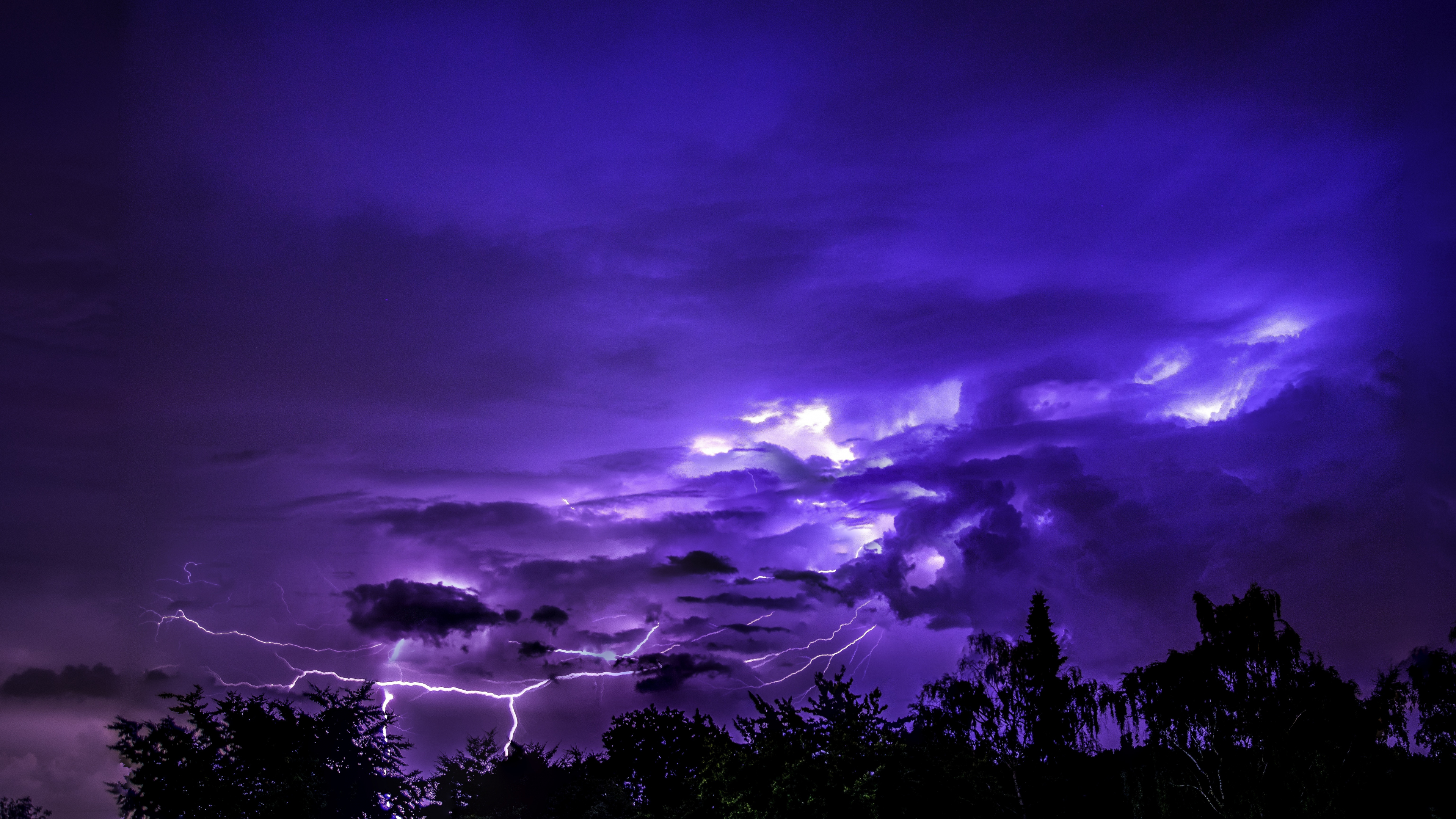 4K Thunderstorm Wallpapers